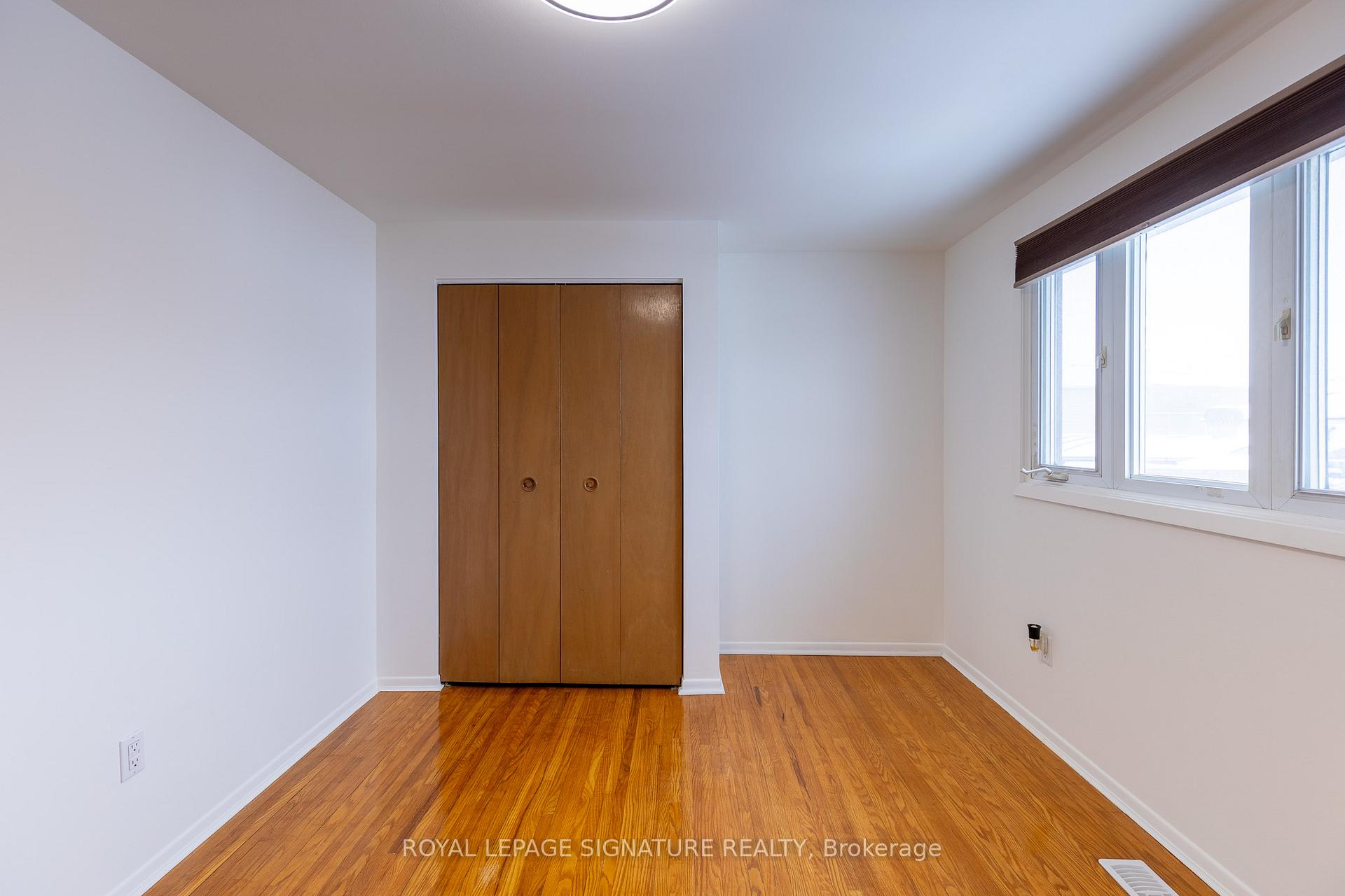 Photo 13 of Unit Main, 1 Eldrid Court, Grimsby, Grimsby Beach — HOMEH
