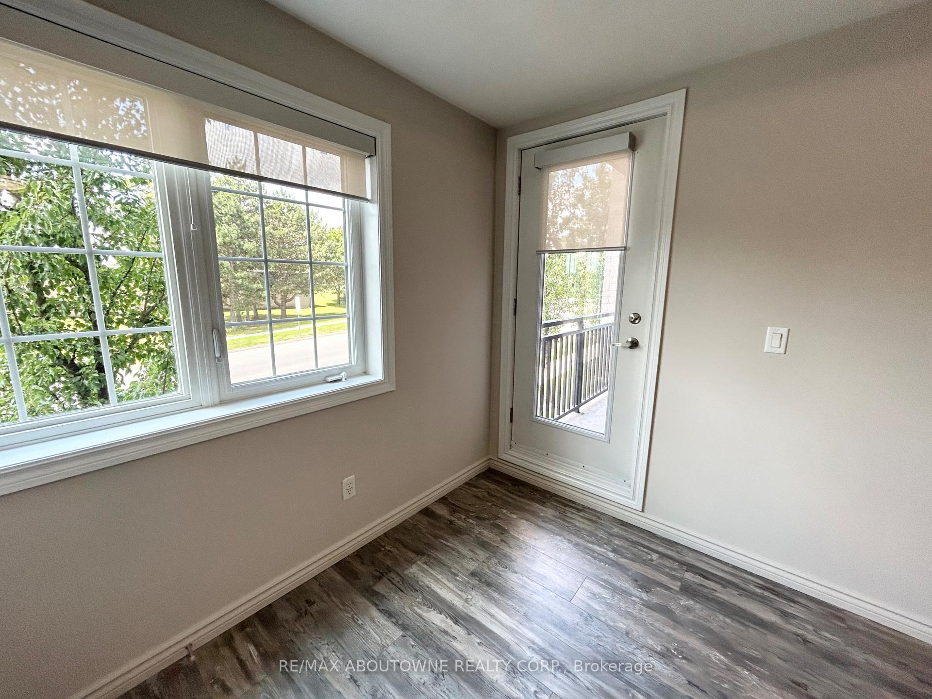 Photo 8 of Unit 203, 5 Rittenhouse Road, Kitchener, Country Hills West — HOMEH