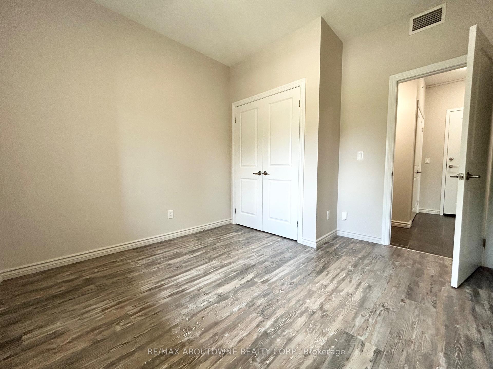 Photo 16 of Unit 203, 5 Rittenhouse Road, Kitchener, Country Hills West — HOMEH