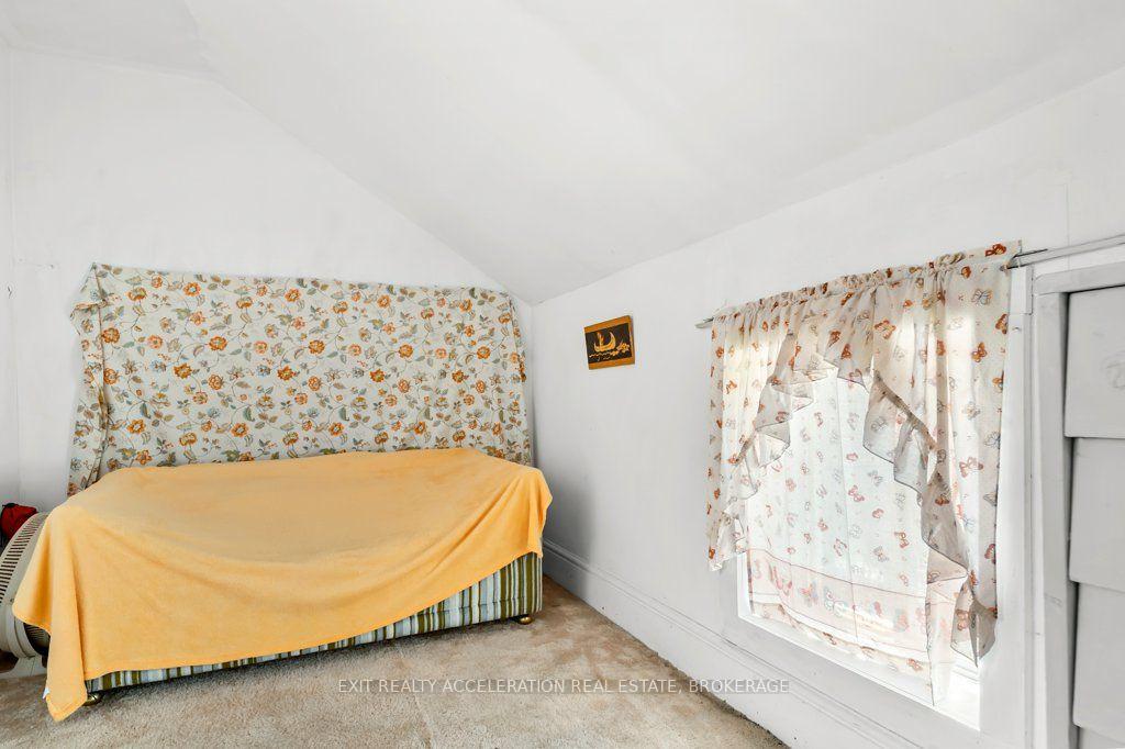 Photo 31 of 38 Fitchett Road, Greater Napanee, Greater Napanee — HOMEH