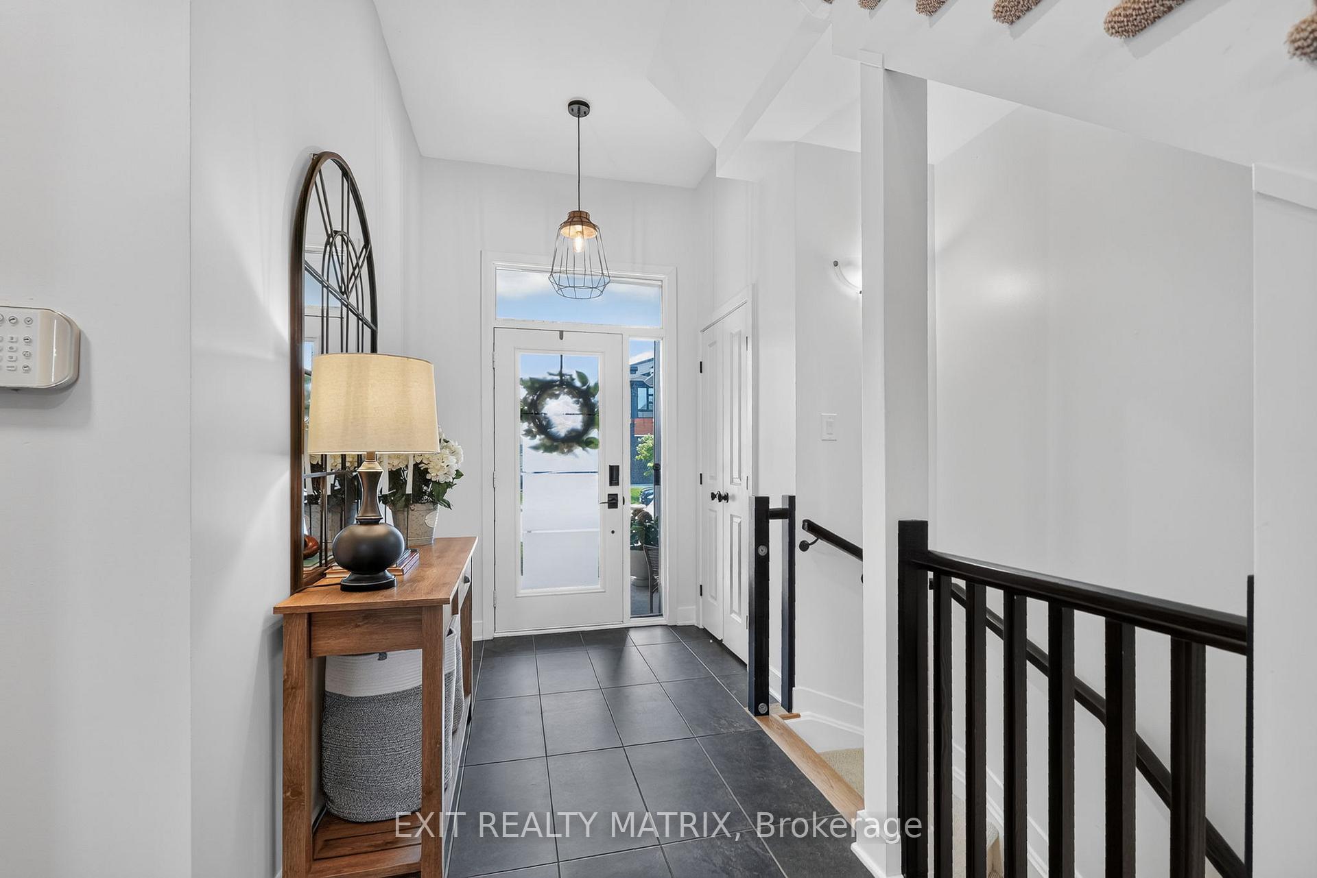 Photo 3 of 157 Longworth Avenue, Ottawa, Leitrim — HOMEH