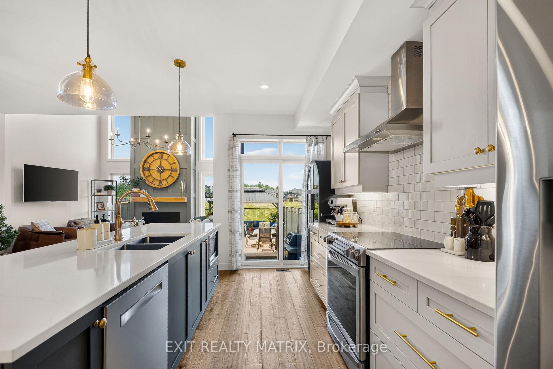 Photo 12 of 157 Longworth Avenue, Ottawa, Leitrim — HOMEH