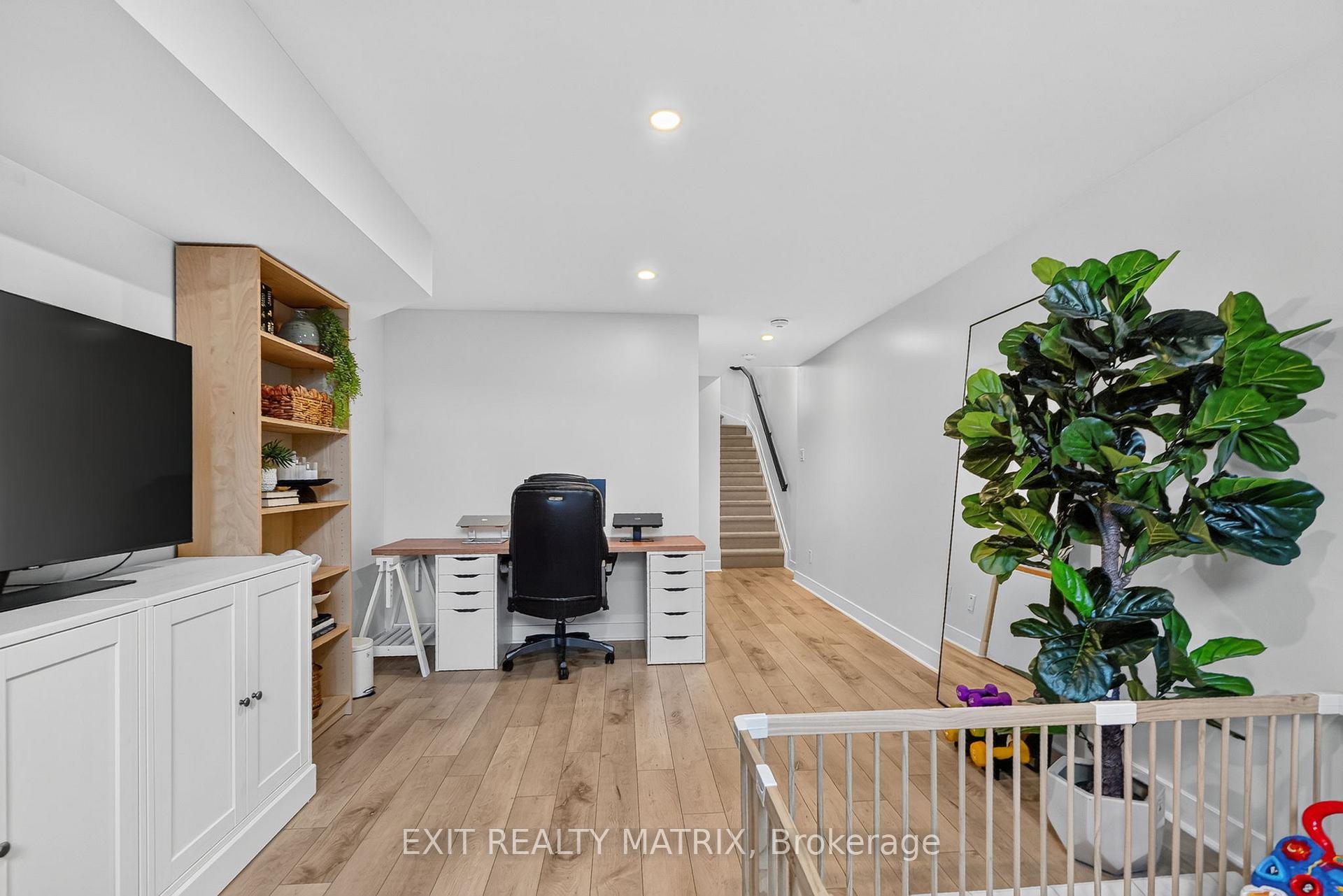Photo 39 of 157 Longworth Avenue, Ottawa, Leitrim — HOMEH