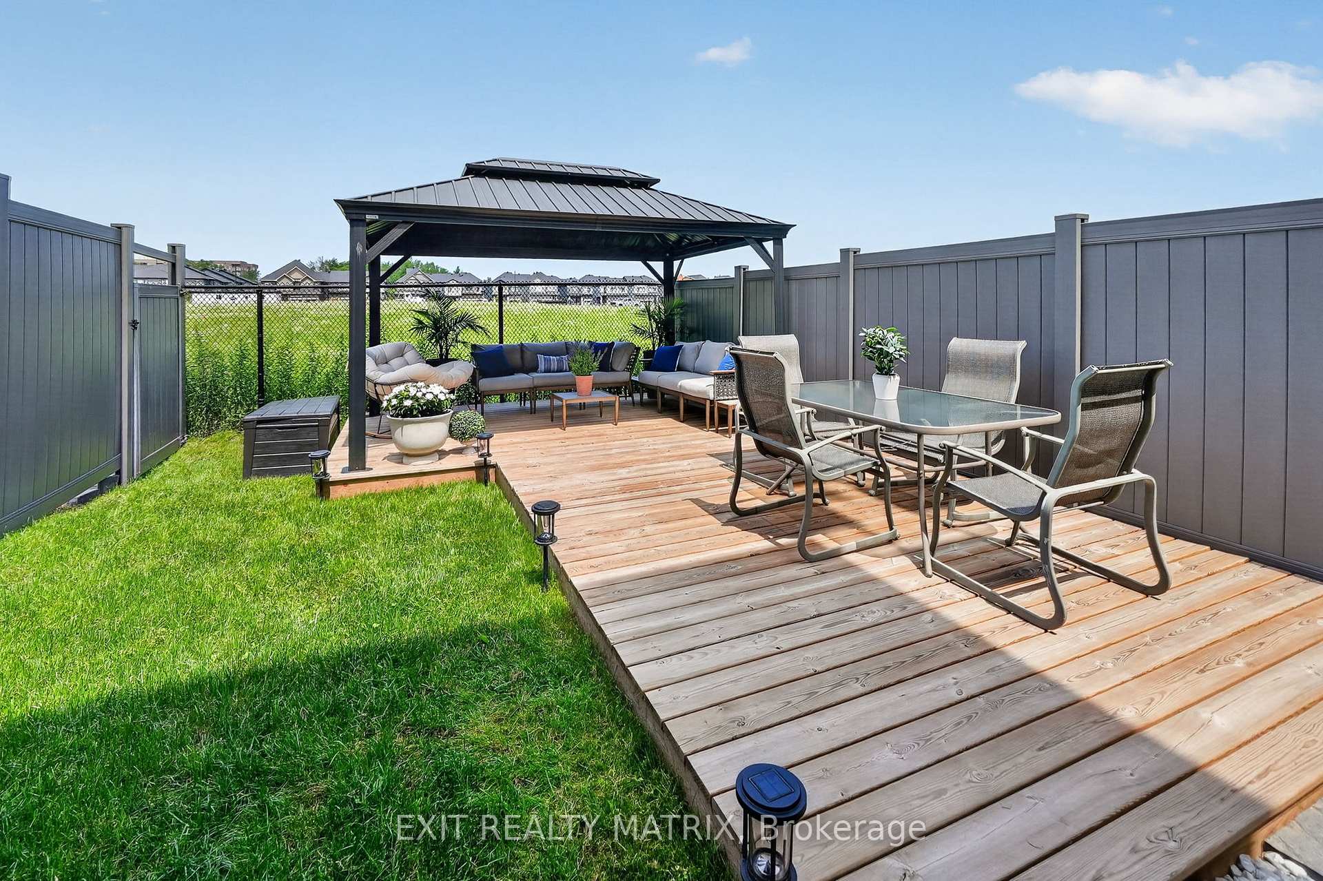 Photo 43 of 157 Longworth Avenue, Ottawa, Leitrim — HOMEH