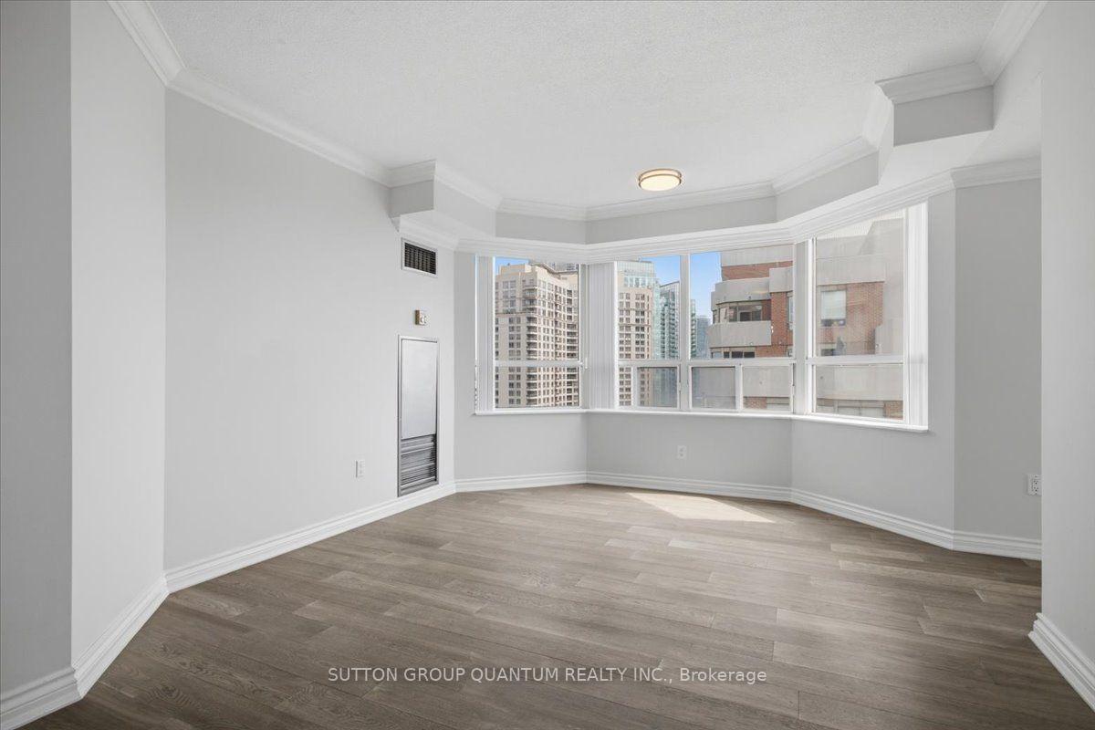 Photo 15 of Unit PH106, 335 Webb Drive, Mississauga, City Centre — HOMEH