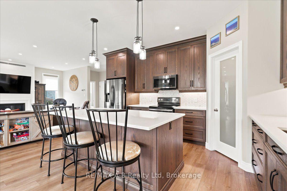 Photo 16 of 209 Arden Crescent, West Perth, Mitchell — HOMEH