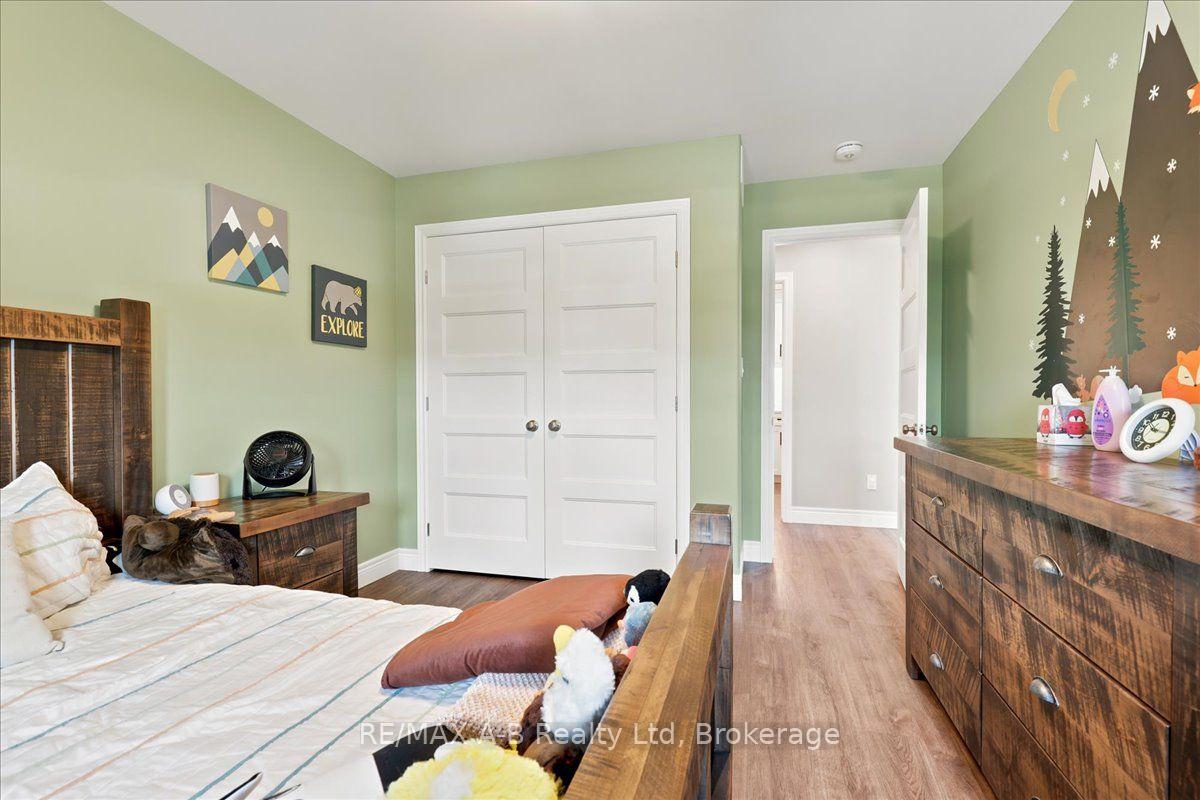 Photo 30 of 209 Arden Crescent, West Perth, Mitchell — HOMEH