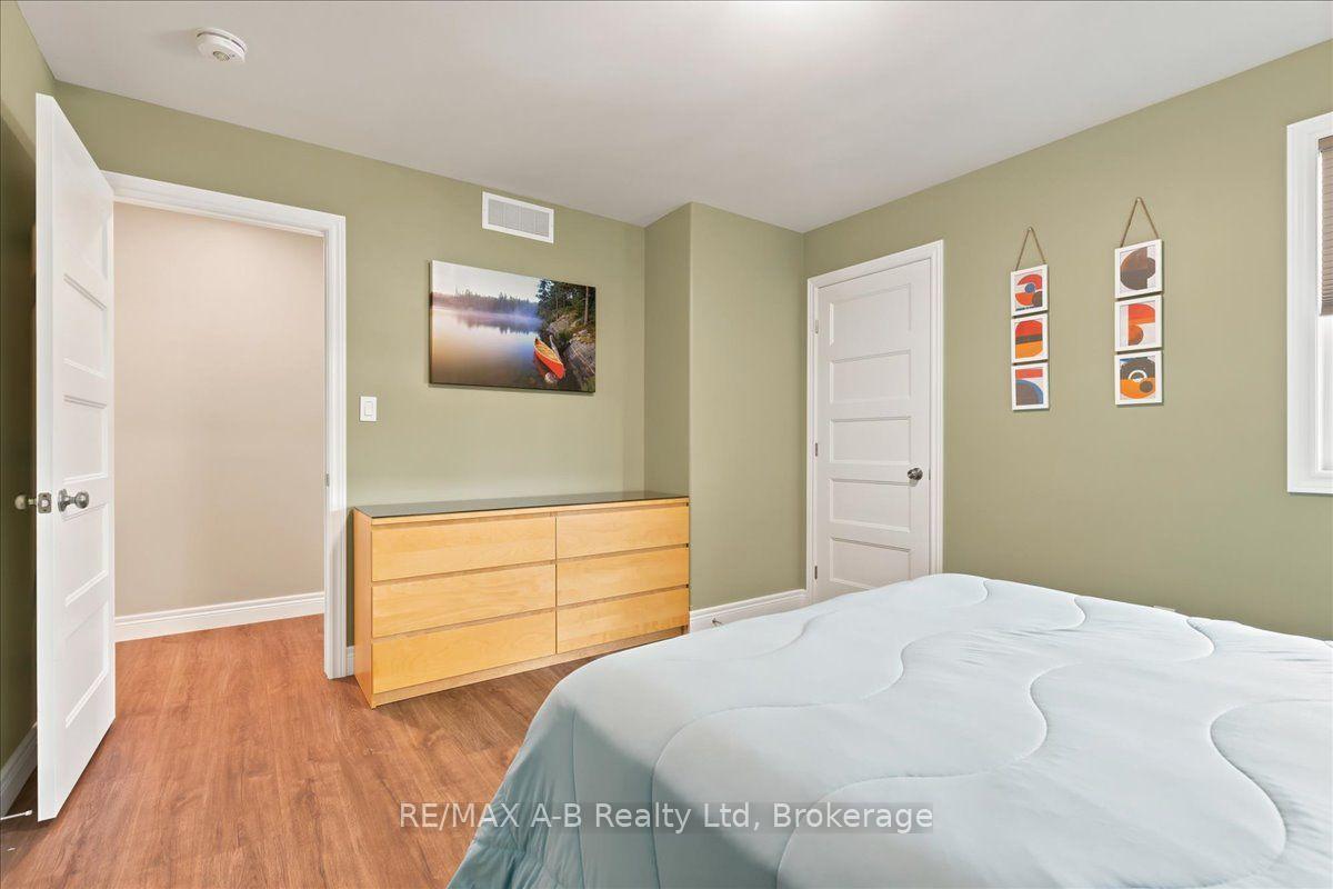 Photo 34 of 209 Arden Crescent, West Perth, Mitchell — HOMEH