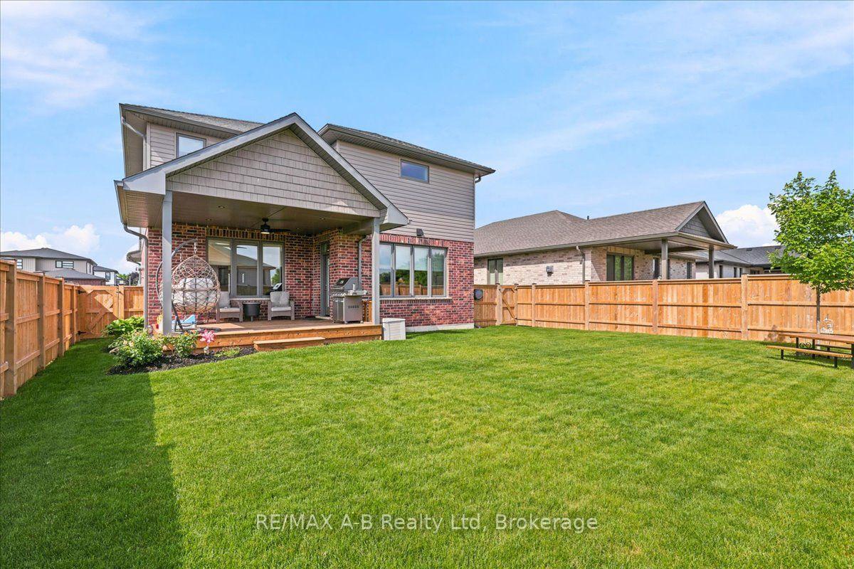 Photo 47 of 209 Arden Crescent, West Perth, Mitchell — HOMEH