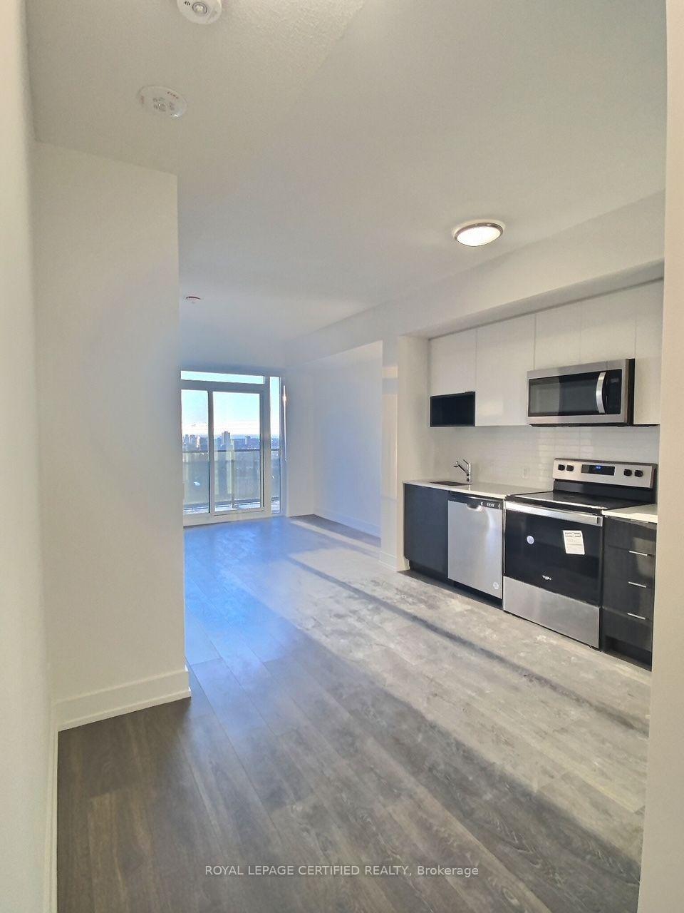 Photo 2 of Unit 2008, 202 Burnhamthorpe Road E, Mississauga, Mississauga Valleys — HOMEH