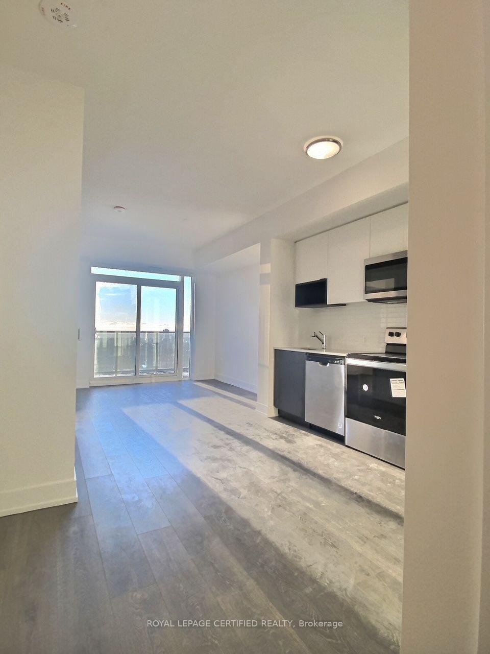 Photo 13 of Unit 2008, 202 Burnhamthorpe Road E, Mississauga, Mississauga Valleys — HOMEH