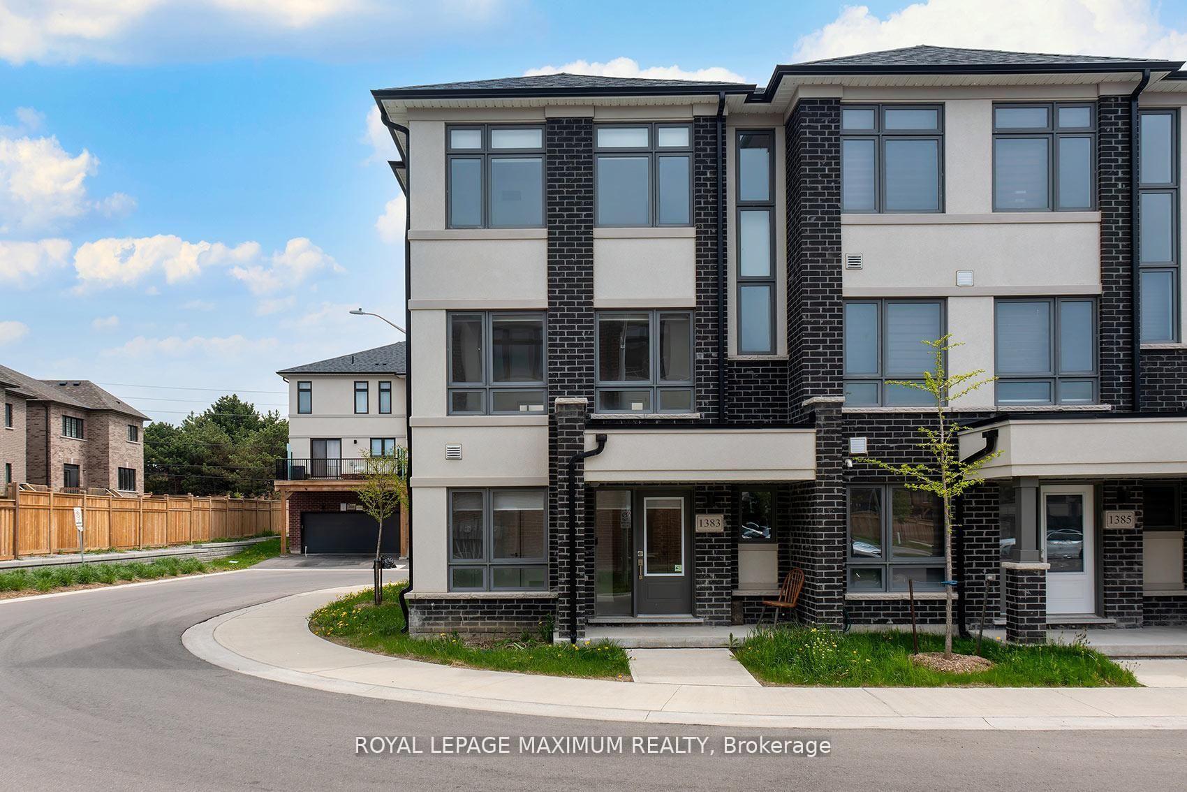 Photo 3 of 1383 Brandenton Path, Oshawa, Pinecrest — HOMEH