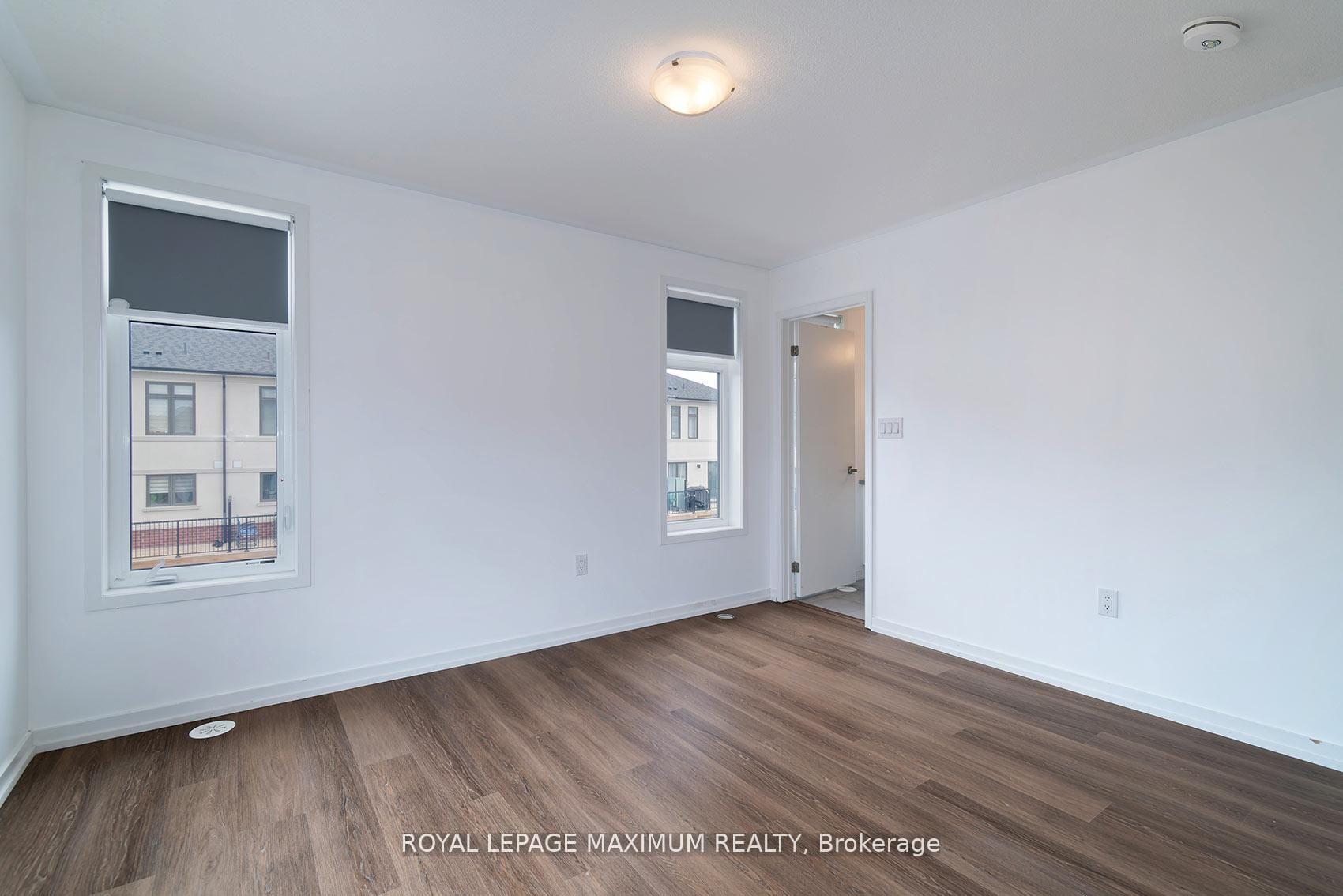 Photo 23 of 1383 Brandenton Path, Oshawa, Pinecrest — HOMEH