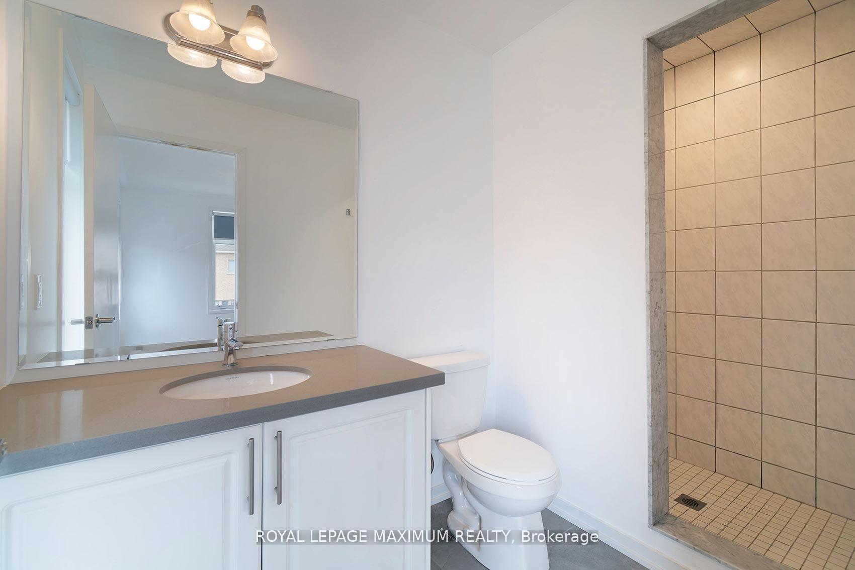 Photo 26 of 1383 Brandenton Path, Oshawa, Pinecrest — HOMEH