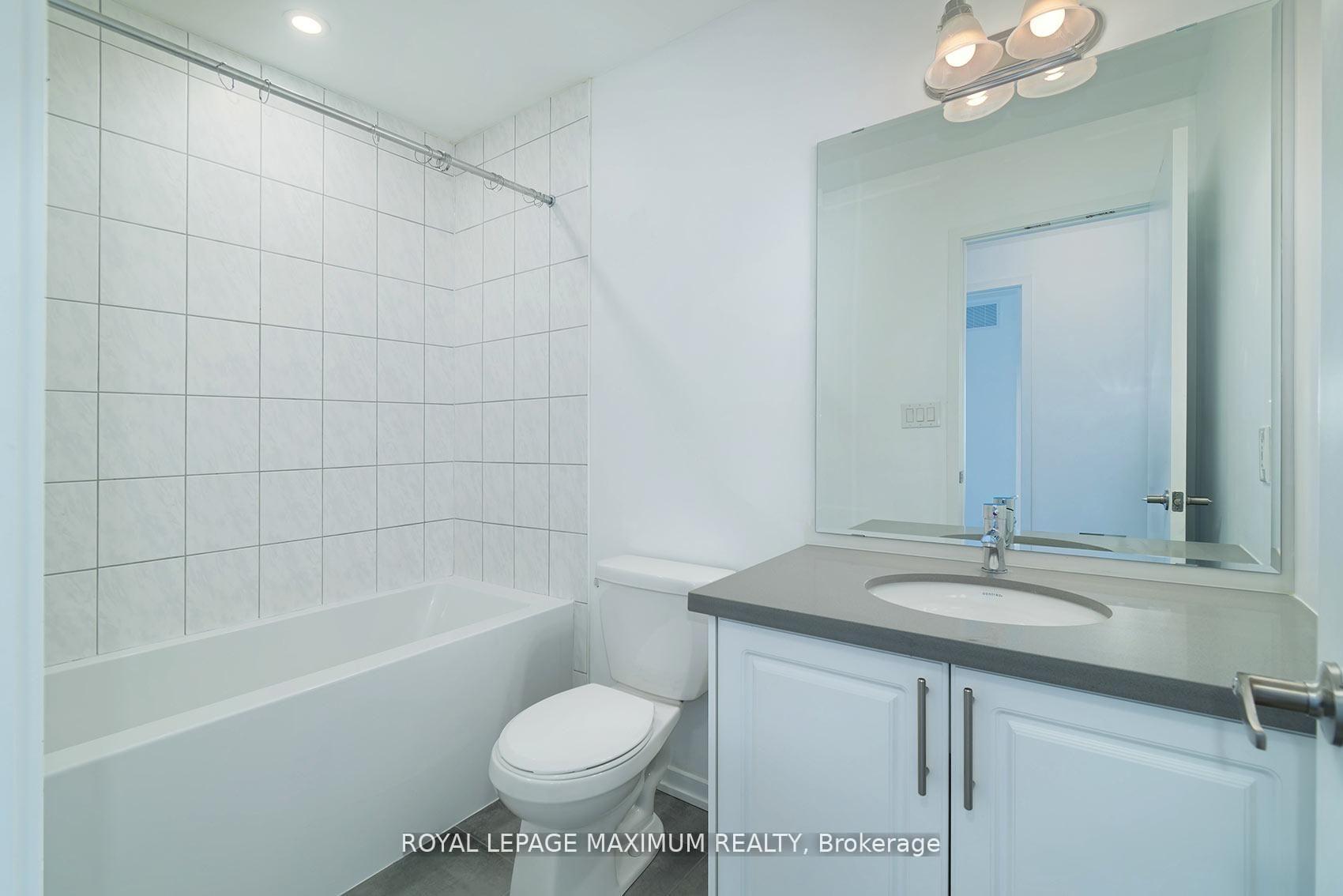Photo 34 of 1383 Brandenton Path, Oshawa, Pinecrest — HOMEH