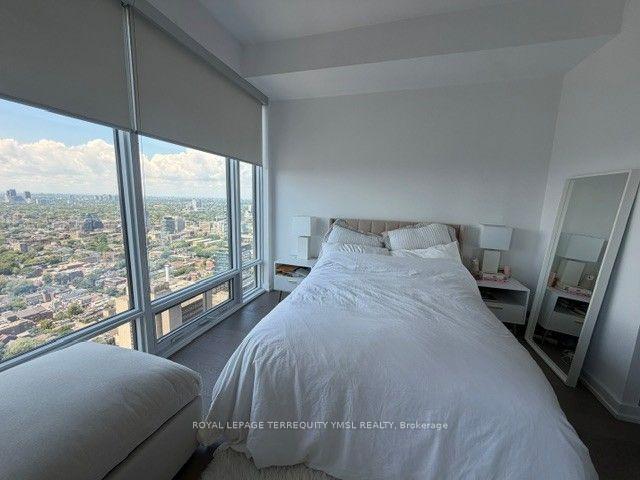 Photo 15 of Unit 3215, 488 University Avenue, Toronto, Kensington-Chinatown — HOMEH