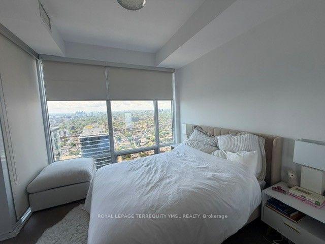 Photo 17 of Unit 3215, 488 University Avenue, Toronto, Kensington-Chinatown — HOMEH