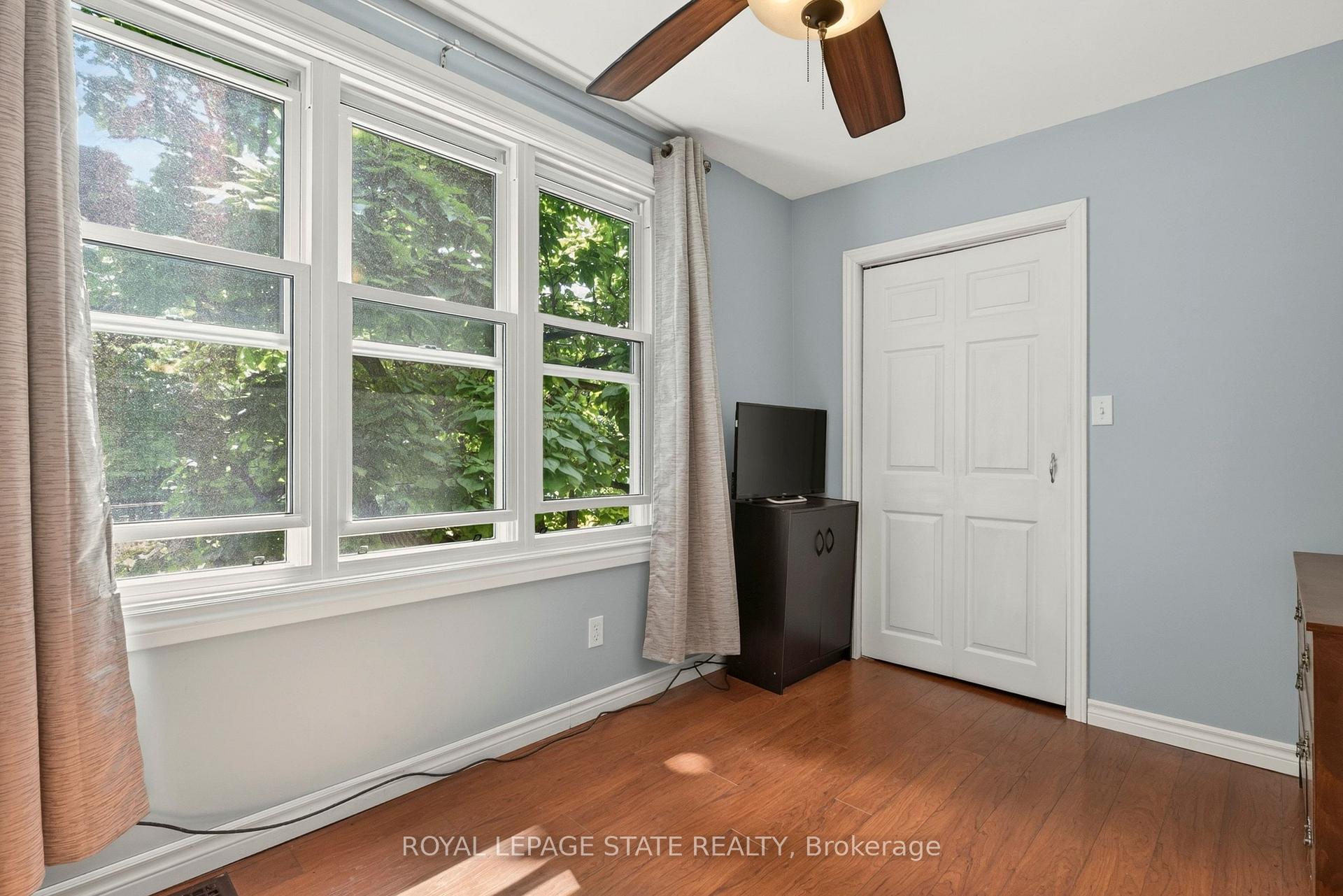 Photo 26 of 47 Witherspoon Street, Hamilton, Dundas — HOMEH