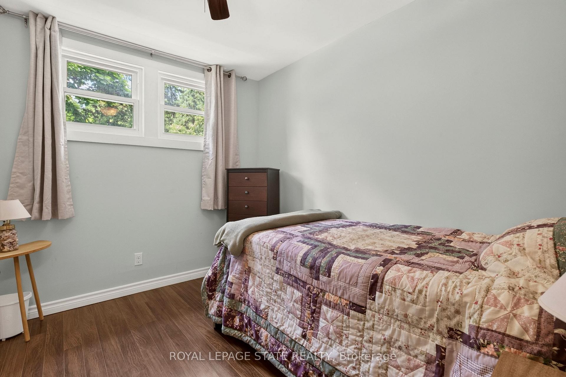 Photo 28 of 47 Witherspoon Street, Hamilton, Dundas — HOMEH