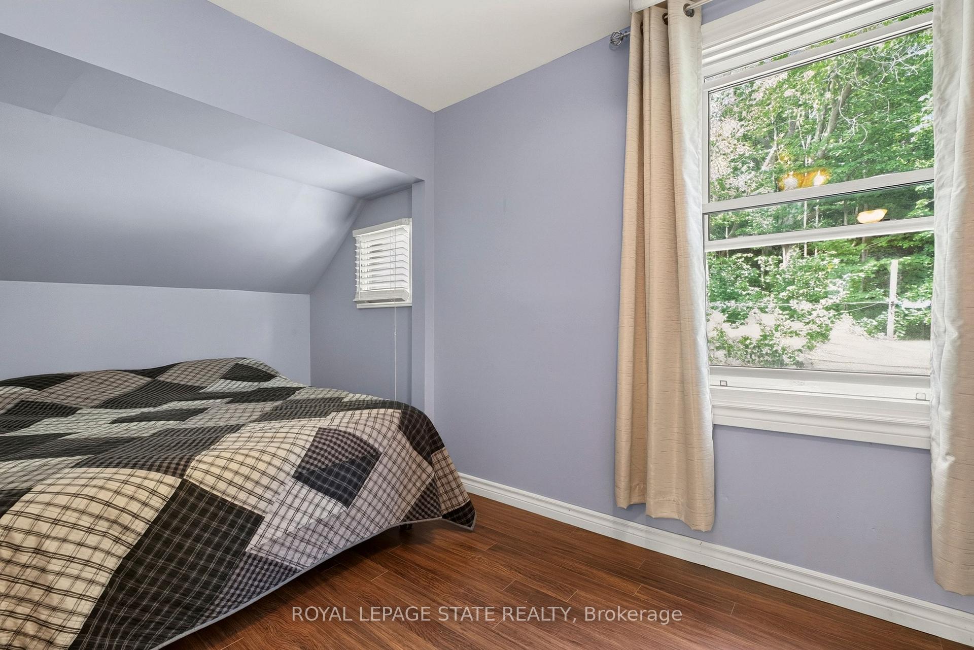 Photo 30 of 47 Witherspoon Street, Hamilton, Dundas — HOMEH