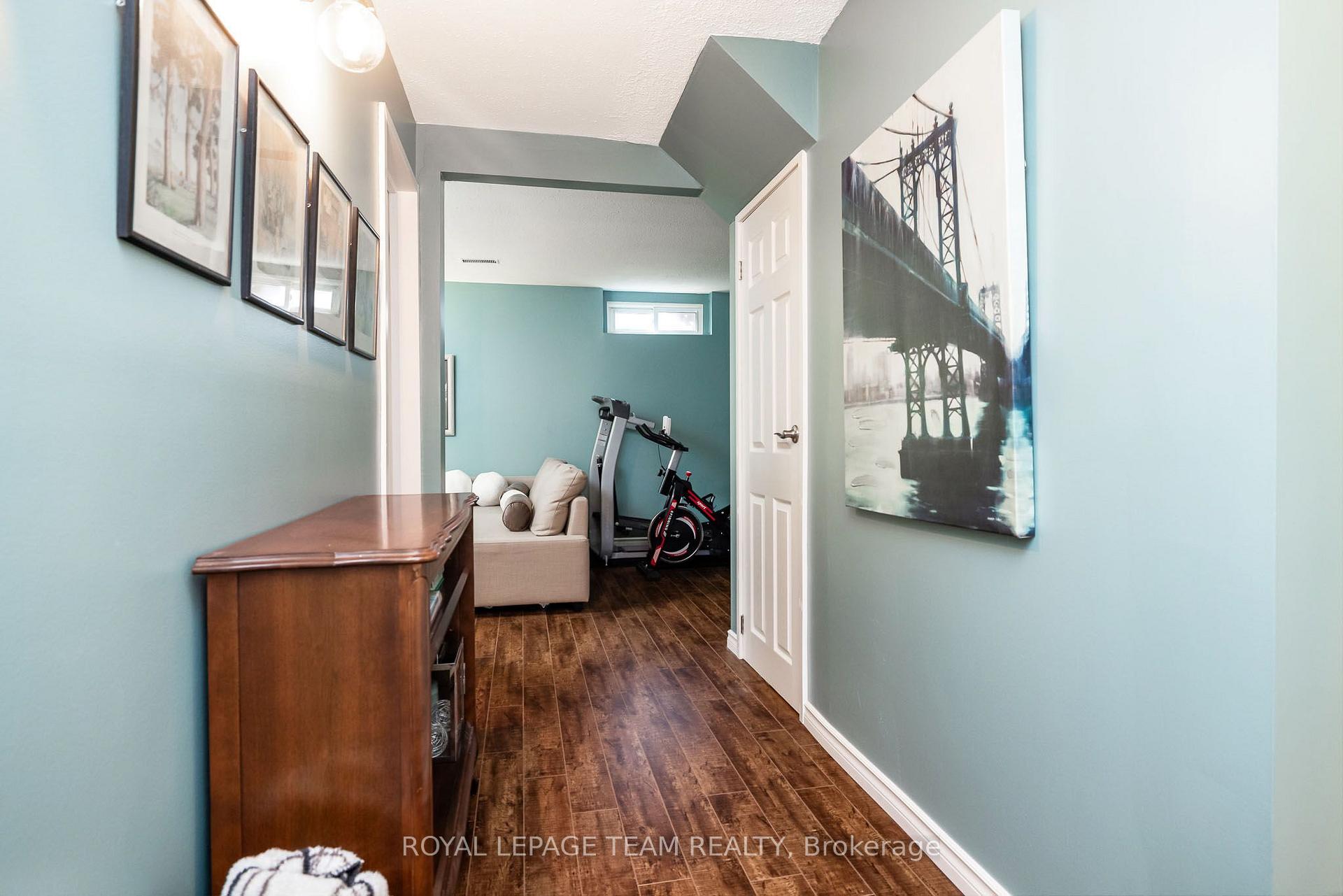 Photo 19 of 126 McClintock Way, Ottawa, Kanata - Katimavik — HOMEH