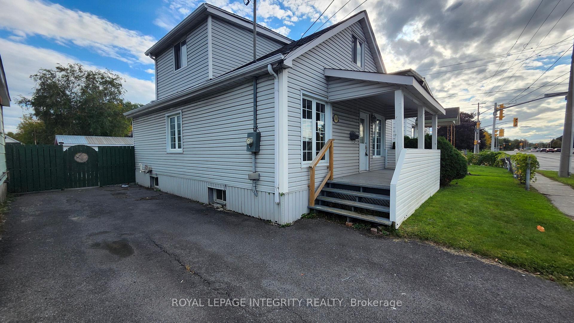 Photo 1 of 360 9th Street W, Cornwall, Cornwall — HOMEH