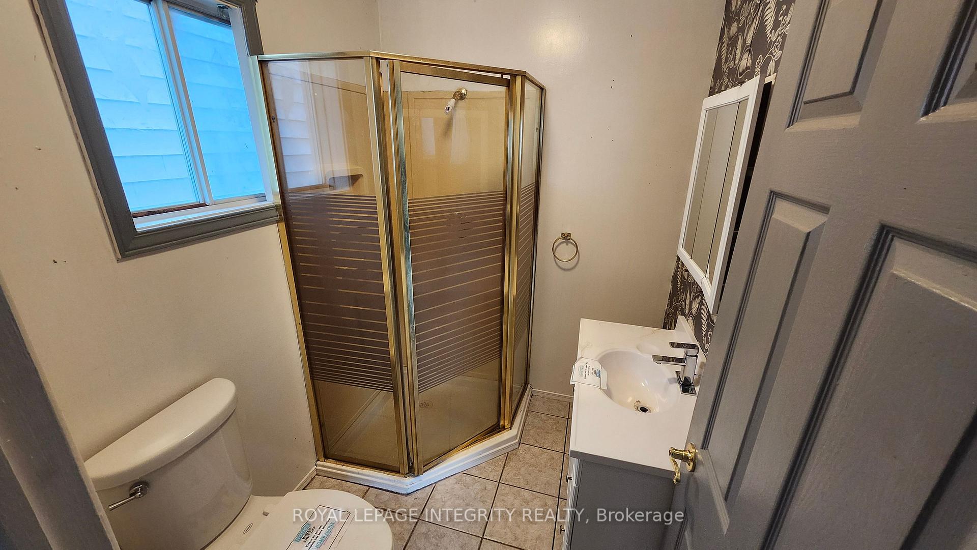 Photo 5 of 360 9th Street W, Cornwall, Cornwall — HOMEH