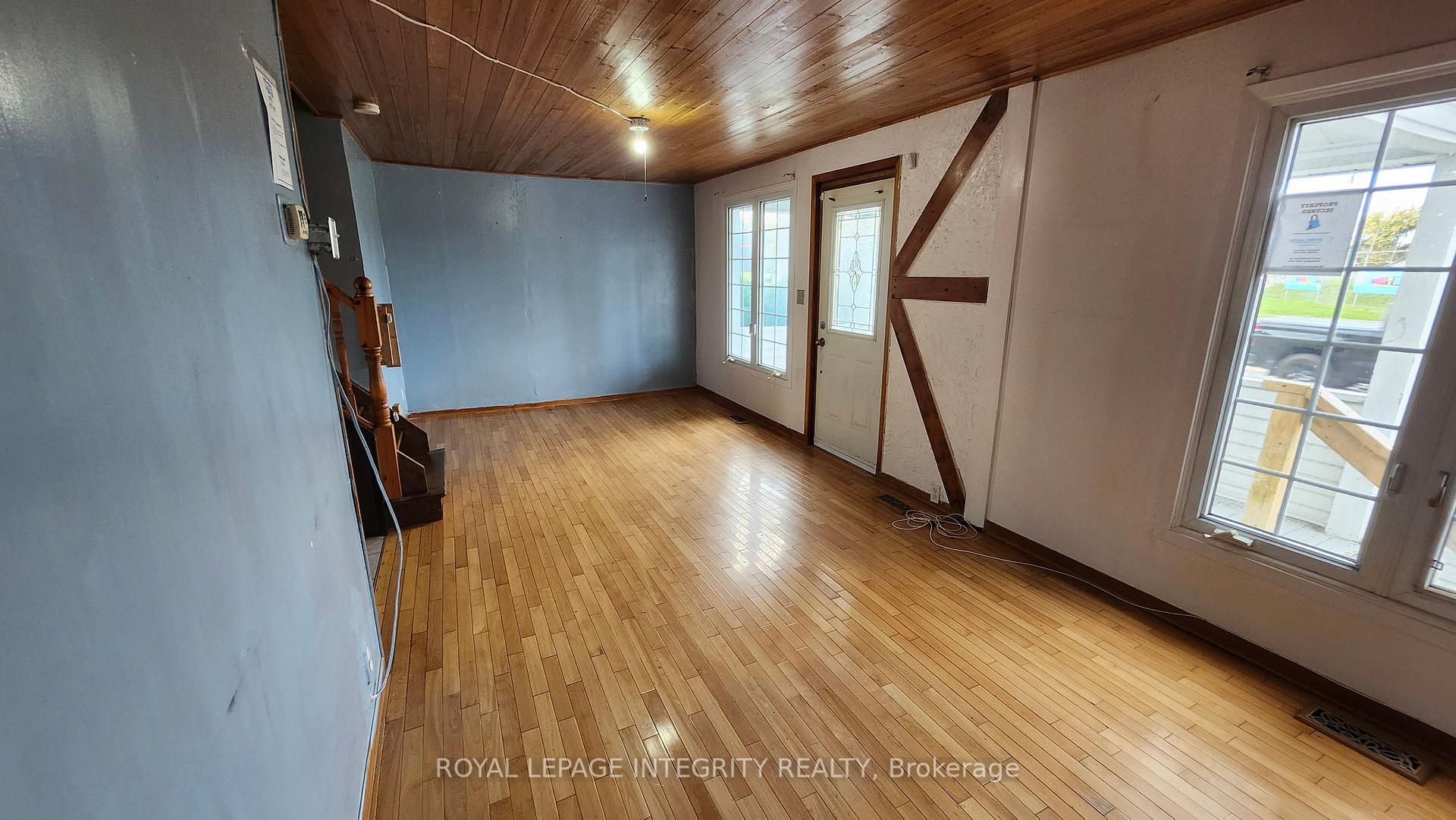 Photo 7 of 360 9th Street W, Cornwall, Cornwall — HOMEH
