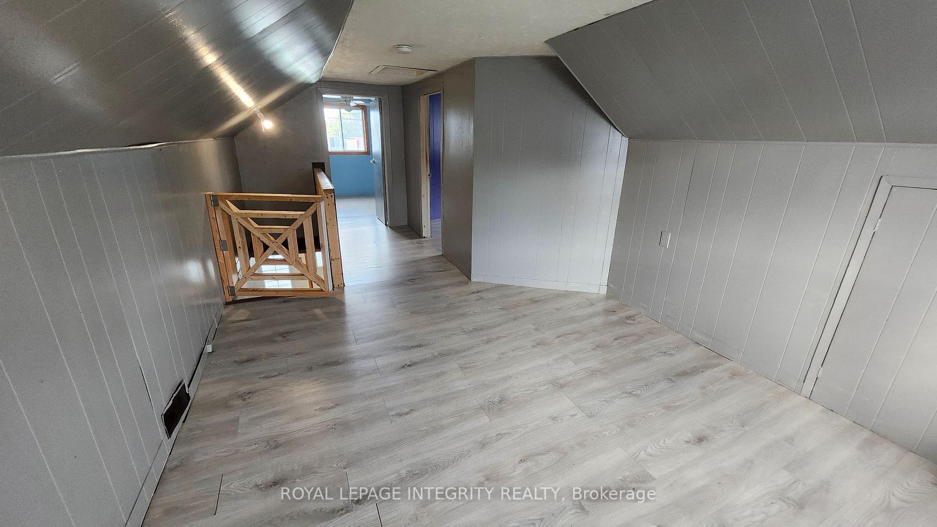 Photo 11 of 360 9th Street W, Cornwall, Cornwall — HOMEH