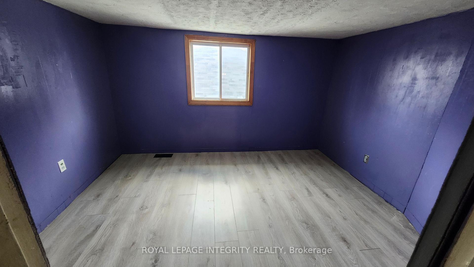 Photo 12 of 360 9th Street W, Cornwall, Cornwall — HOMEH