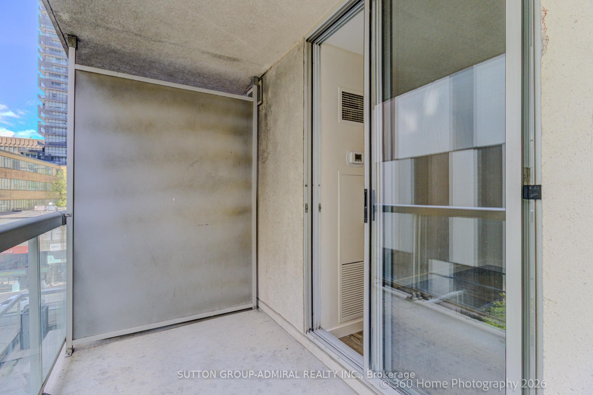 Photo 14 of Unit 501, 43 Eglinton Avenue E, Toronto, Mount Pleasant West — HOMEH