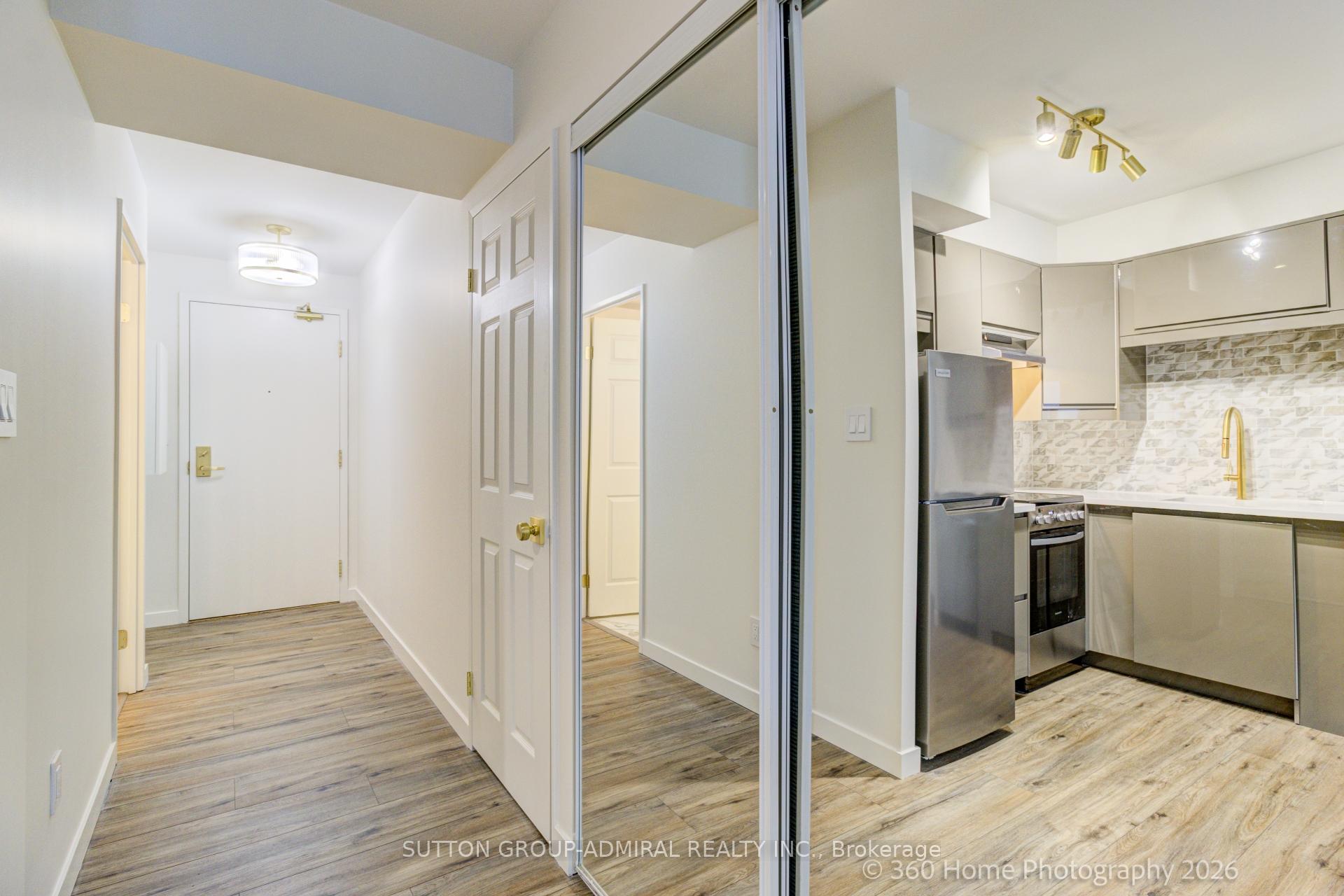 Photo 16 of Unit 501, 43 Eglinton Avenue E, Toronto, Mount Pleasant West — HOMEH