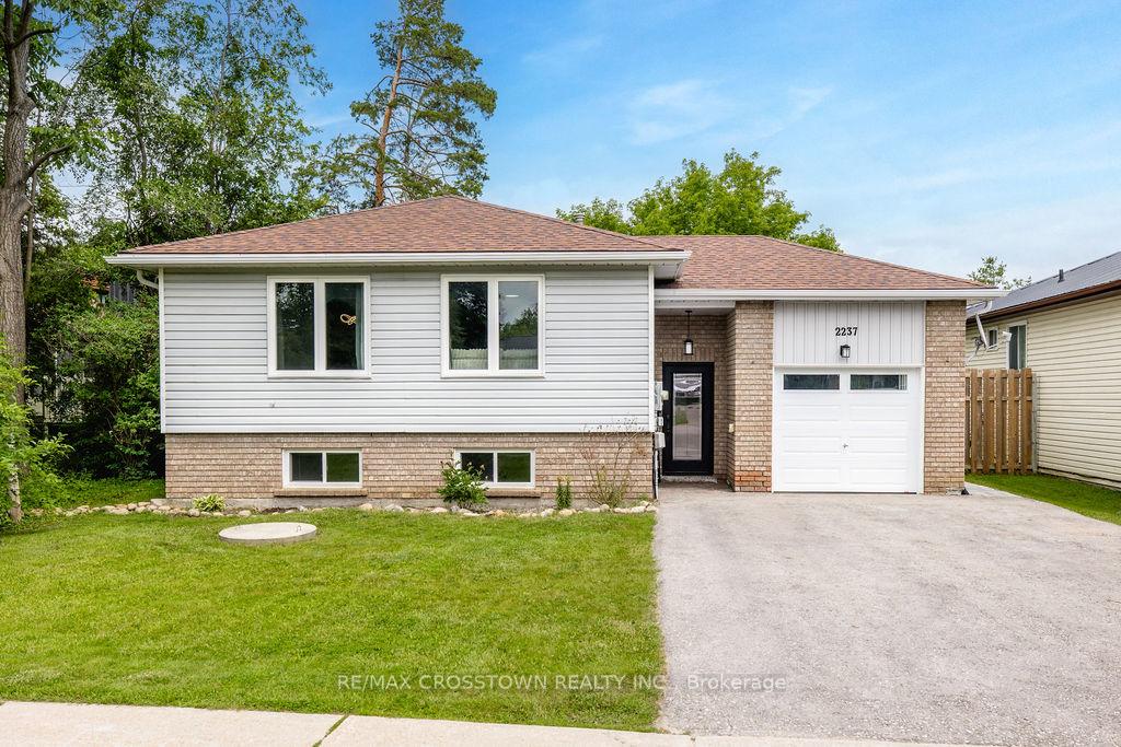 Photo 1 of 2237 25th Side Road, Innisfil, Alcona — HOMEH