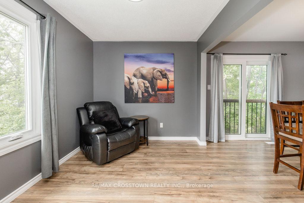 Photo 5 of 2237 25th Side Road, Innisfil, Alcona — HOMEH