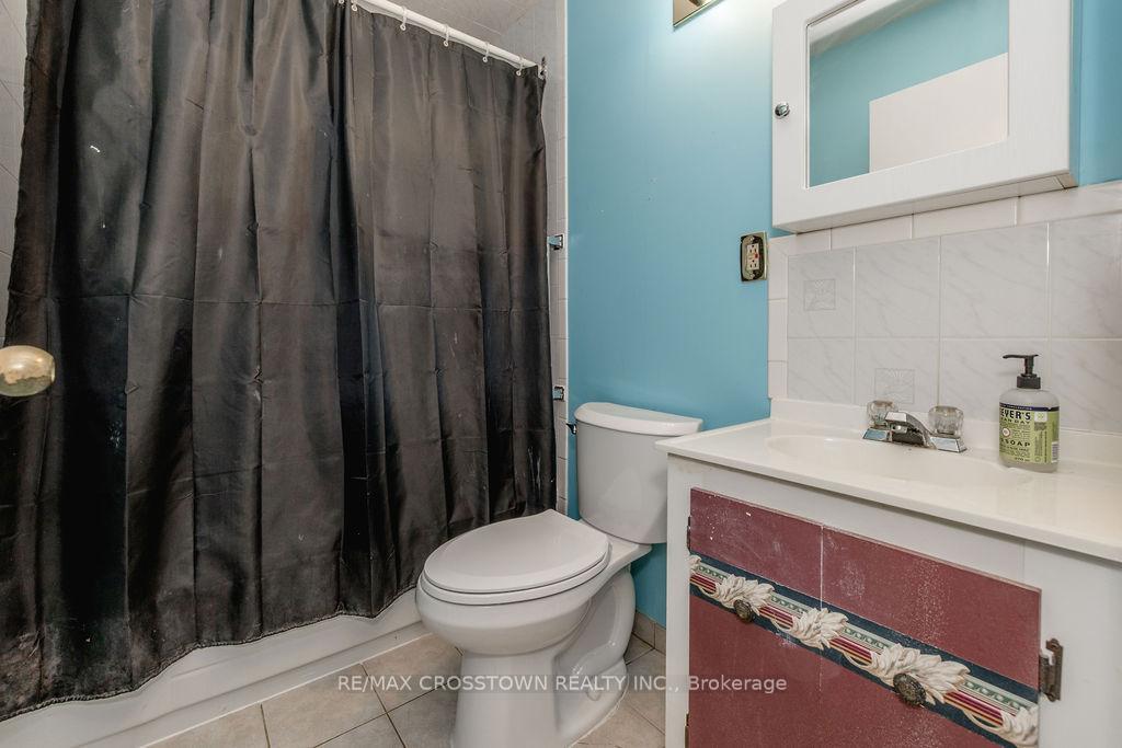 Photo 18 of 2237 25th Side Road, Innisfil, Alcona — HOMEH