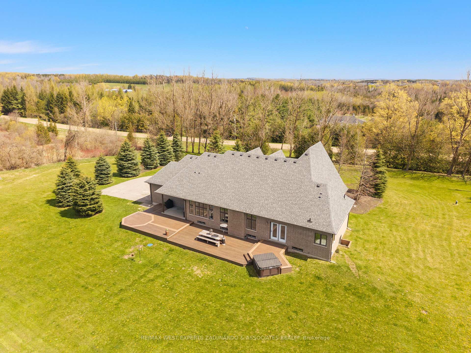 Photo 46 of 5840 Tenth Line, Erin, Rural Erin — HOMEH