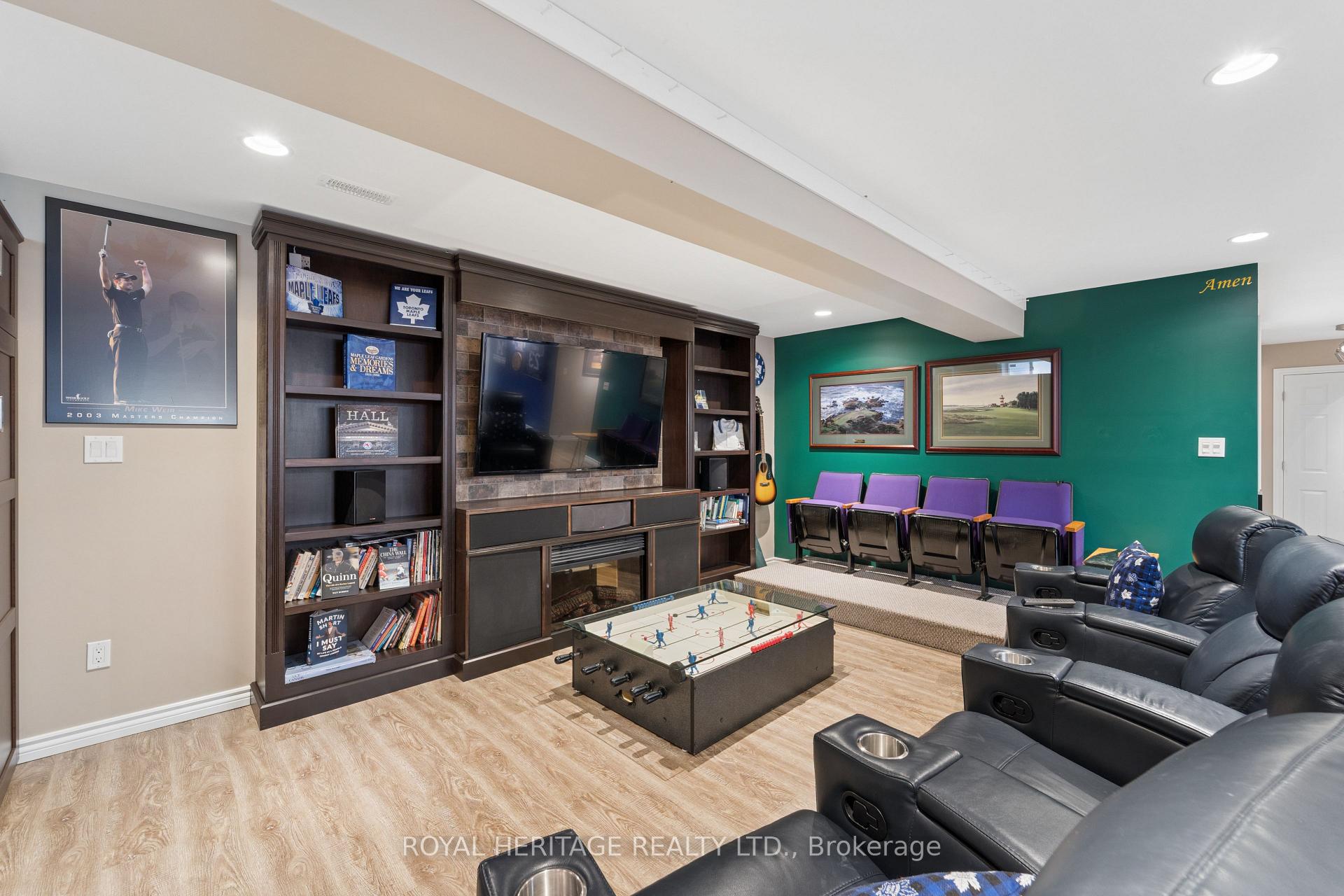 Photo 20 of 24 Corvinelli Drive, Whitby, Brooklin — HOMEH