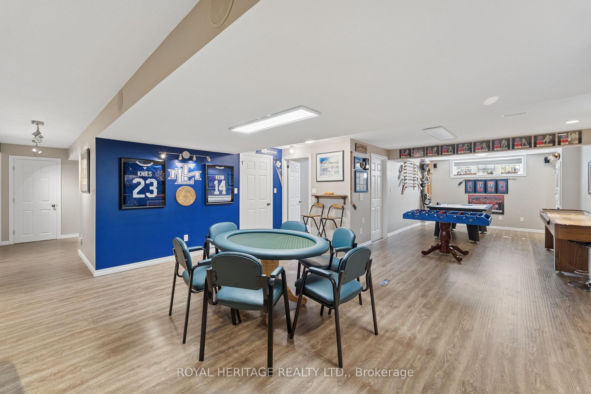 Photo 22 of 24 Corvinelli Drive, Whitby, Brooklin — HOMEH