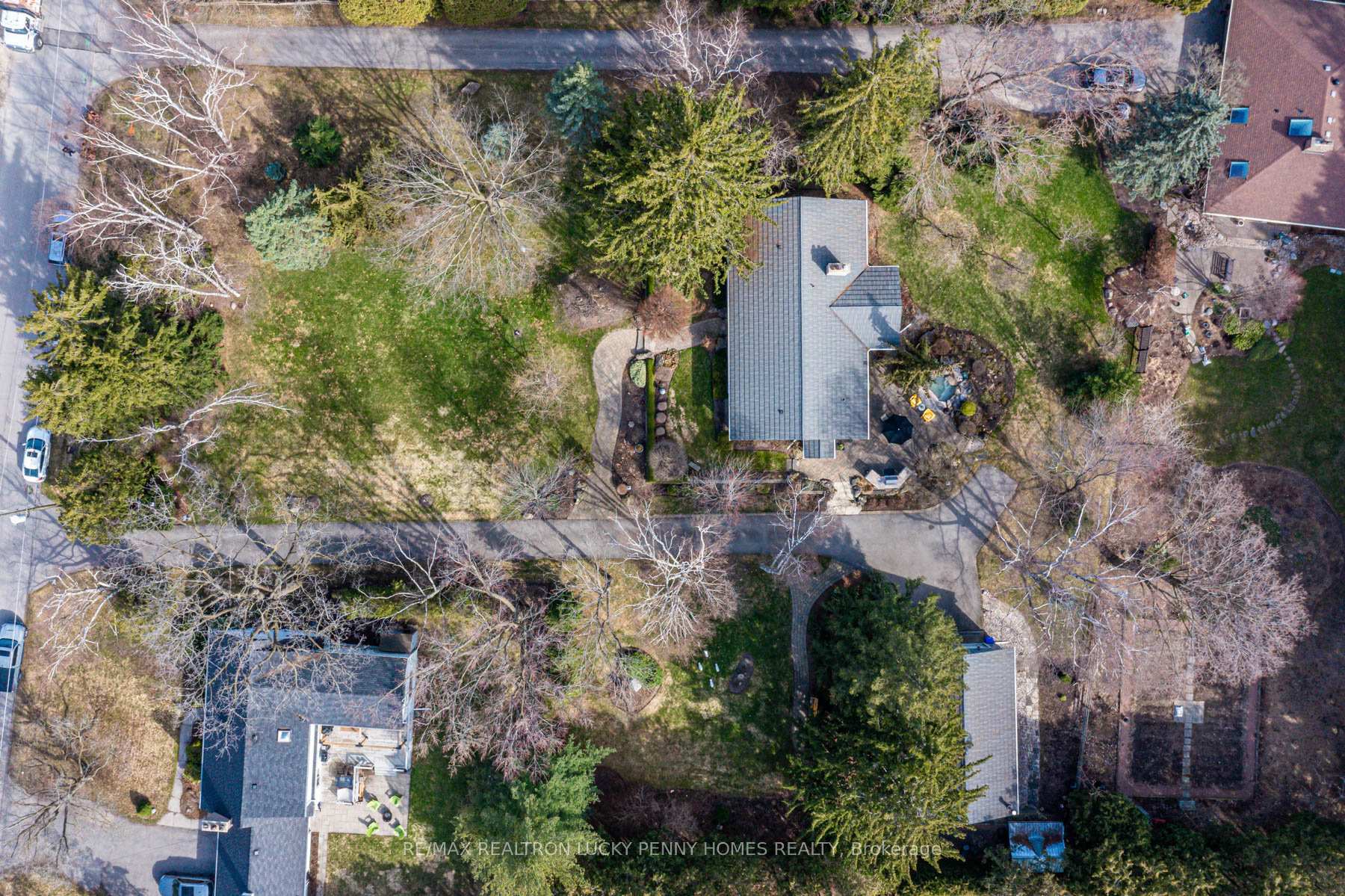 Photo 50 of 9 Orchard Street, Markham, Old Markham Village — HOMEH