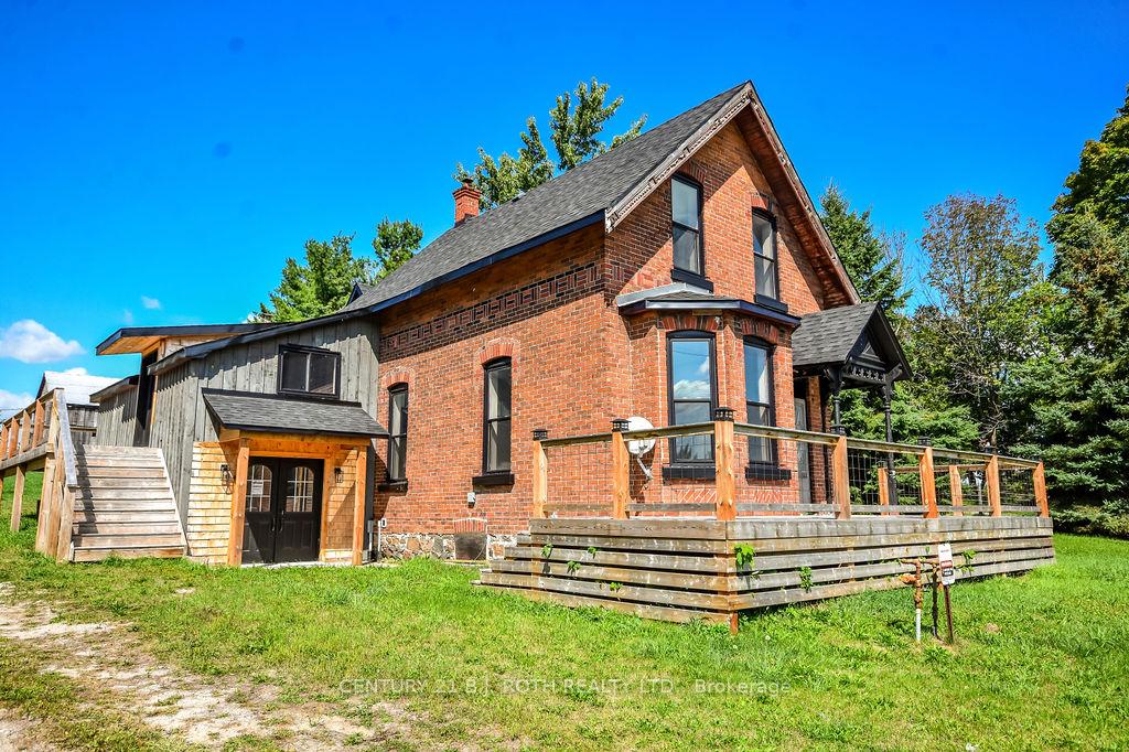 Photo 7 of 1998 Old Barrie Road E, Oro-Medonte, Rural Oro-Medonte — HOMEH
