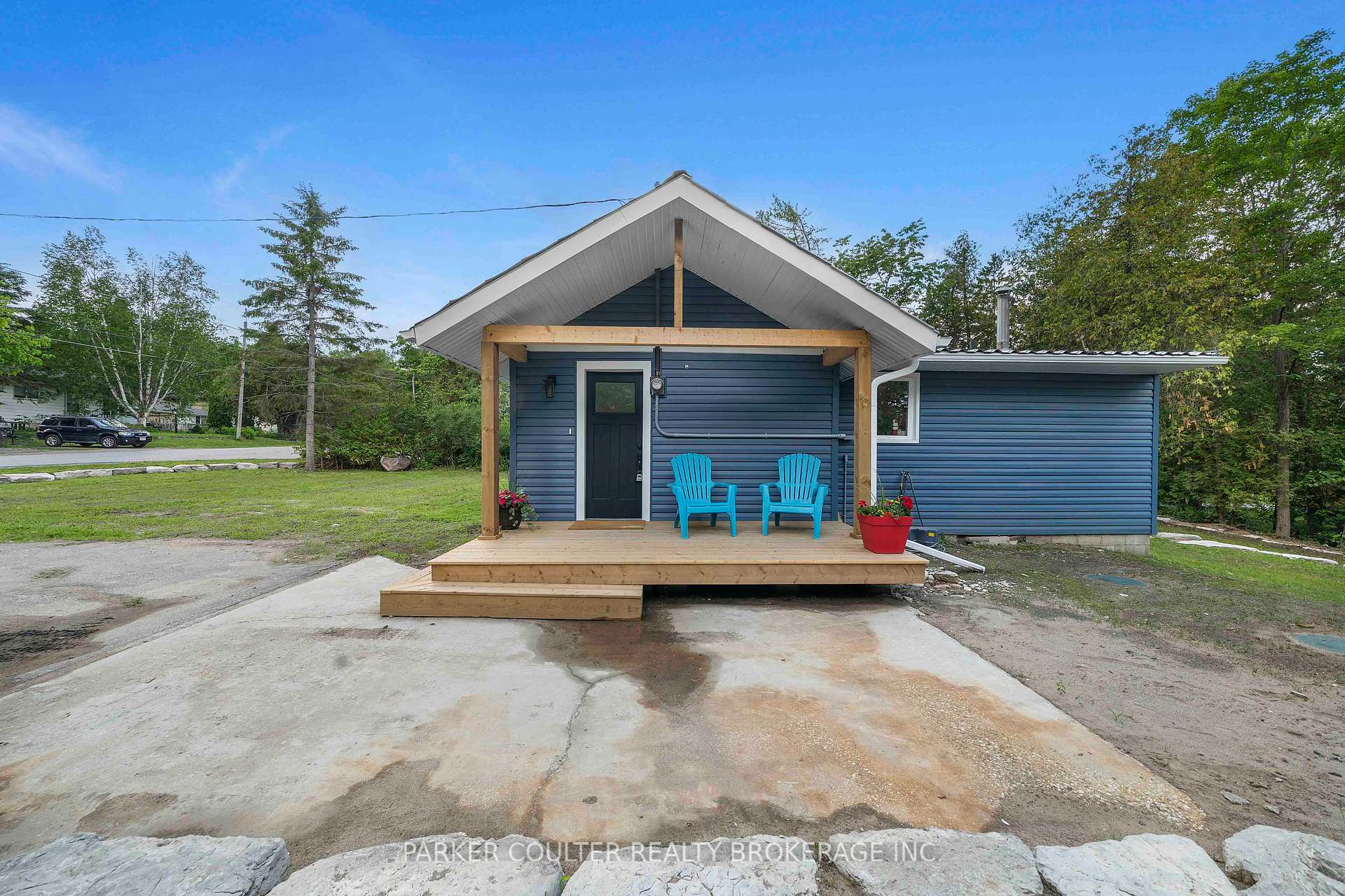 Photo of 14 Earldom Boulevard