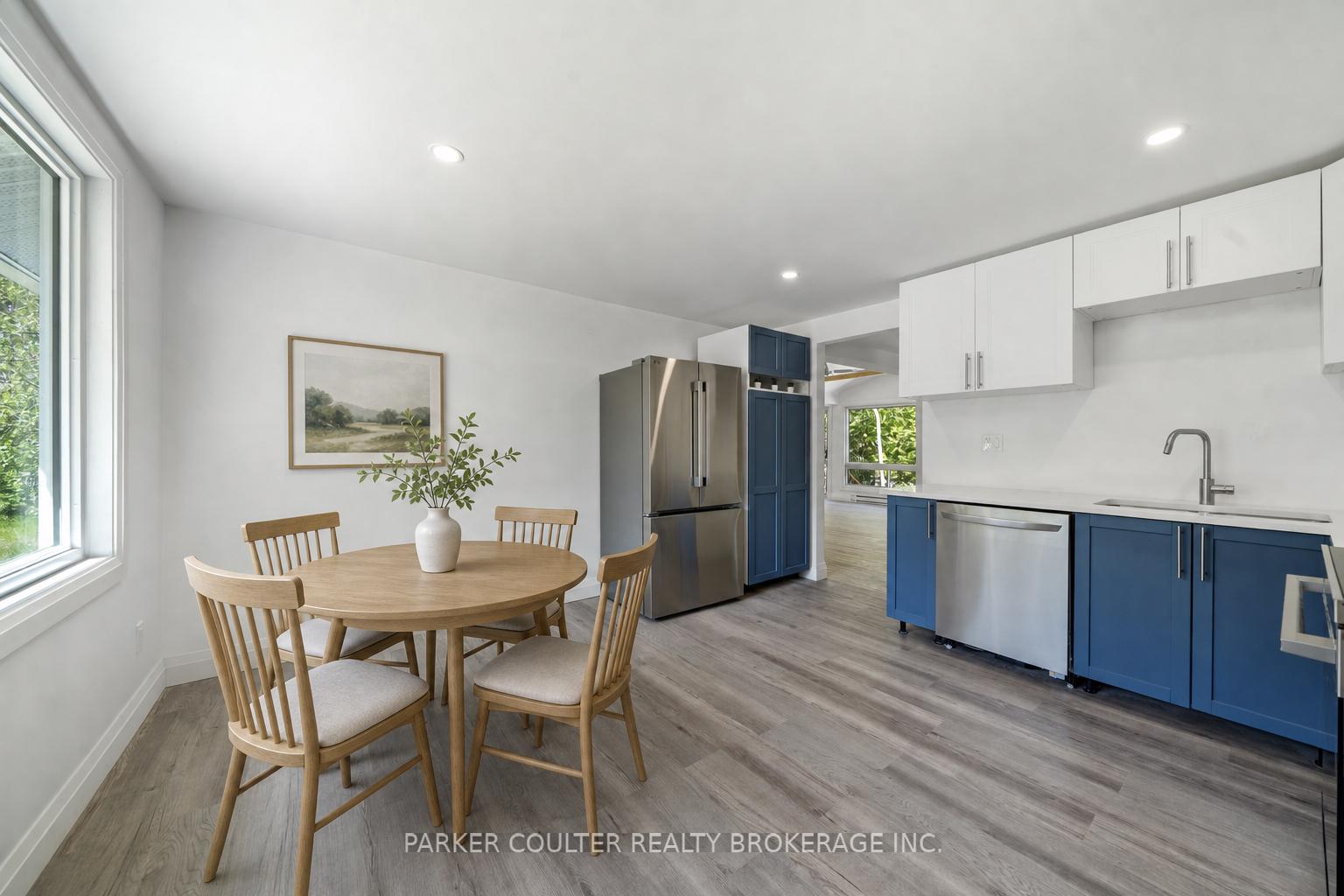 Photo 11 of 14 Earldom Boulevard, Tay, Port McNicoll — HOMEH