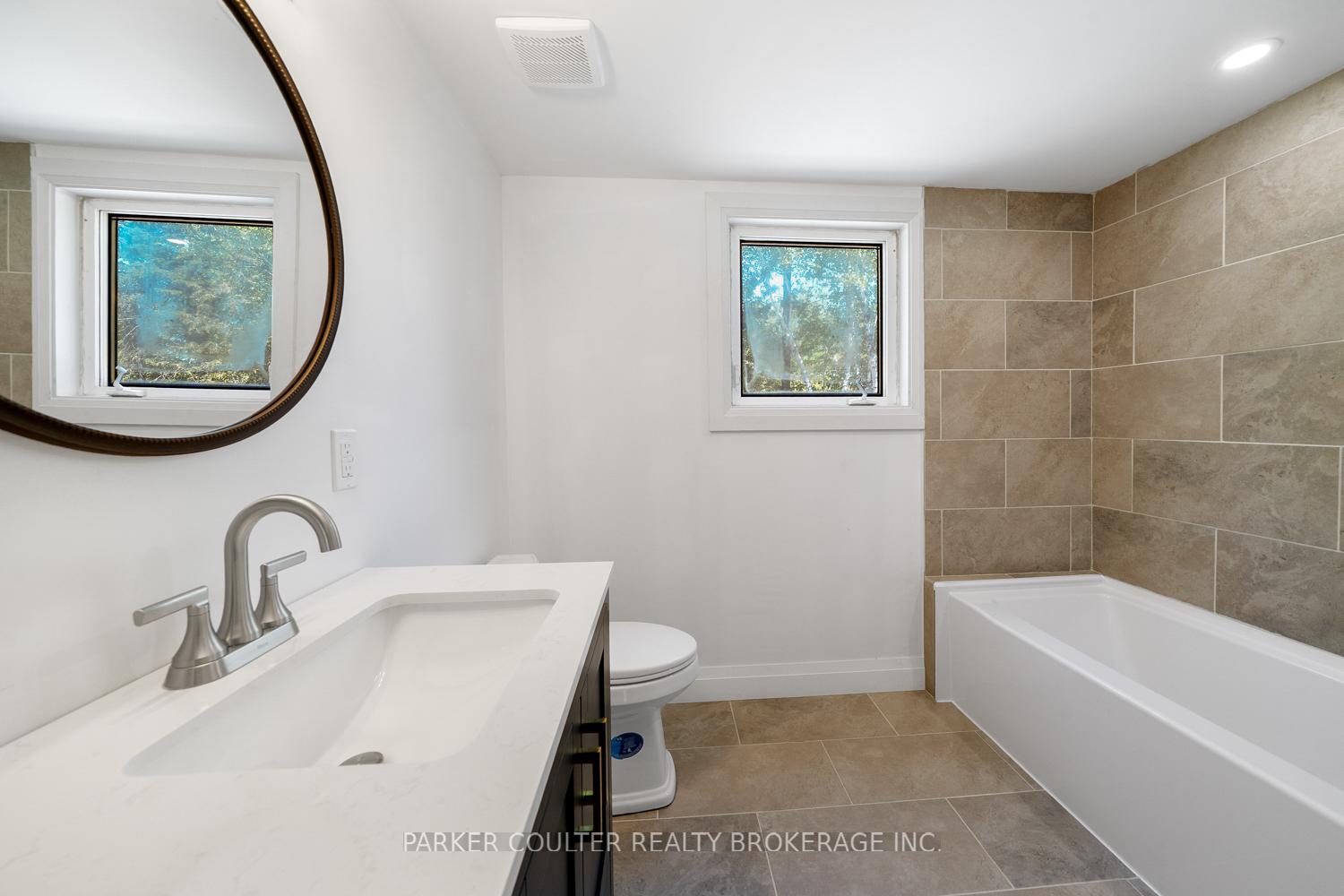 Photo 17 of 14 Earldom Boulevard, Tay, Port McNicoll — HOMEH