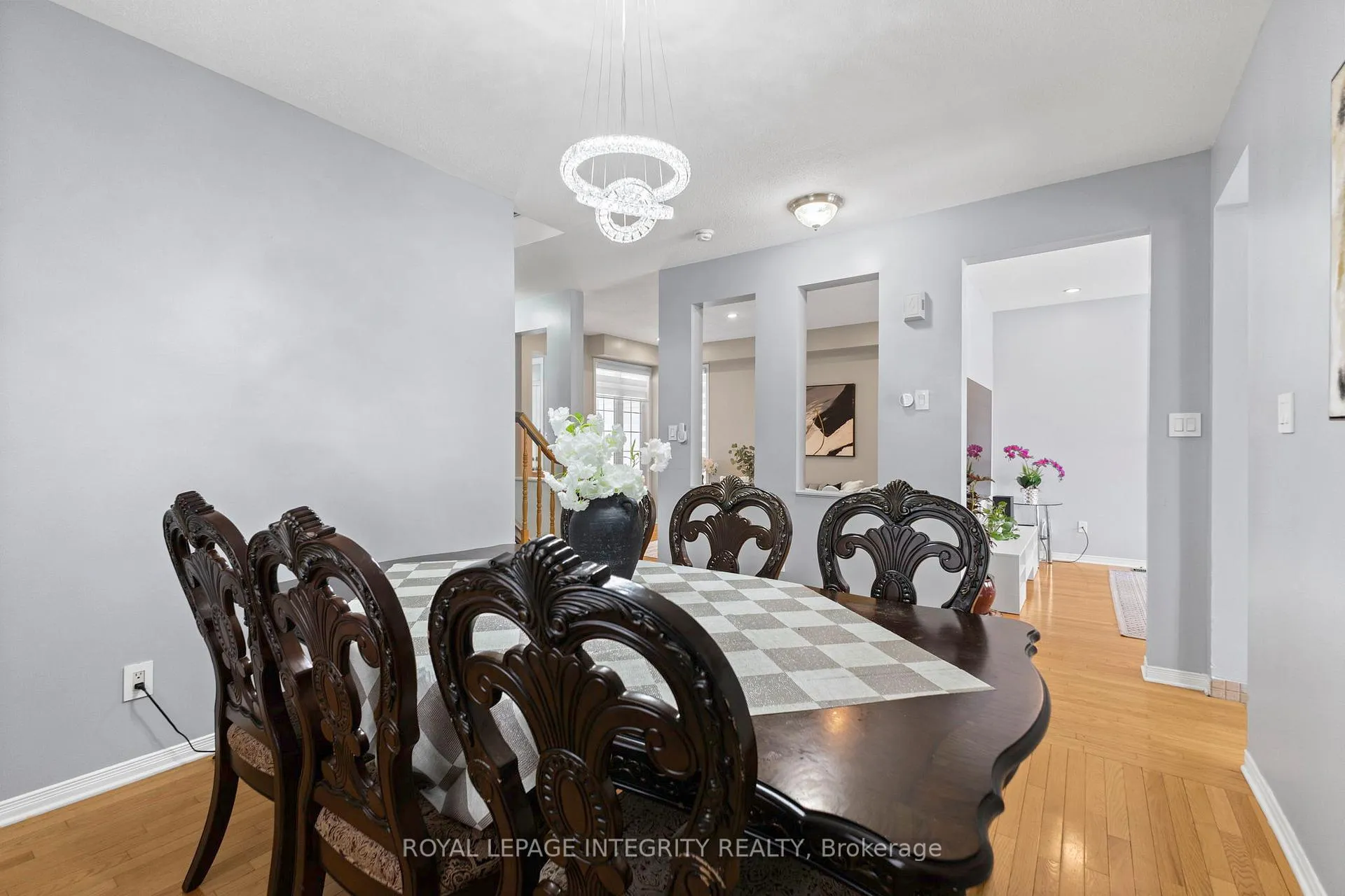 Photo 9 of 2421 Glandriel Crescent, Ottawa, Springridge/East Village — HOMEH