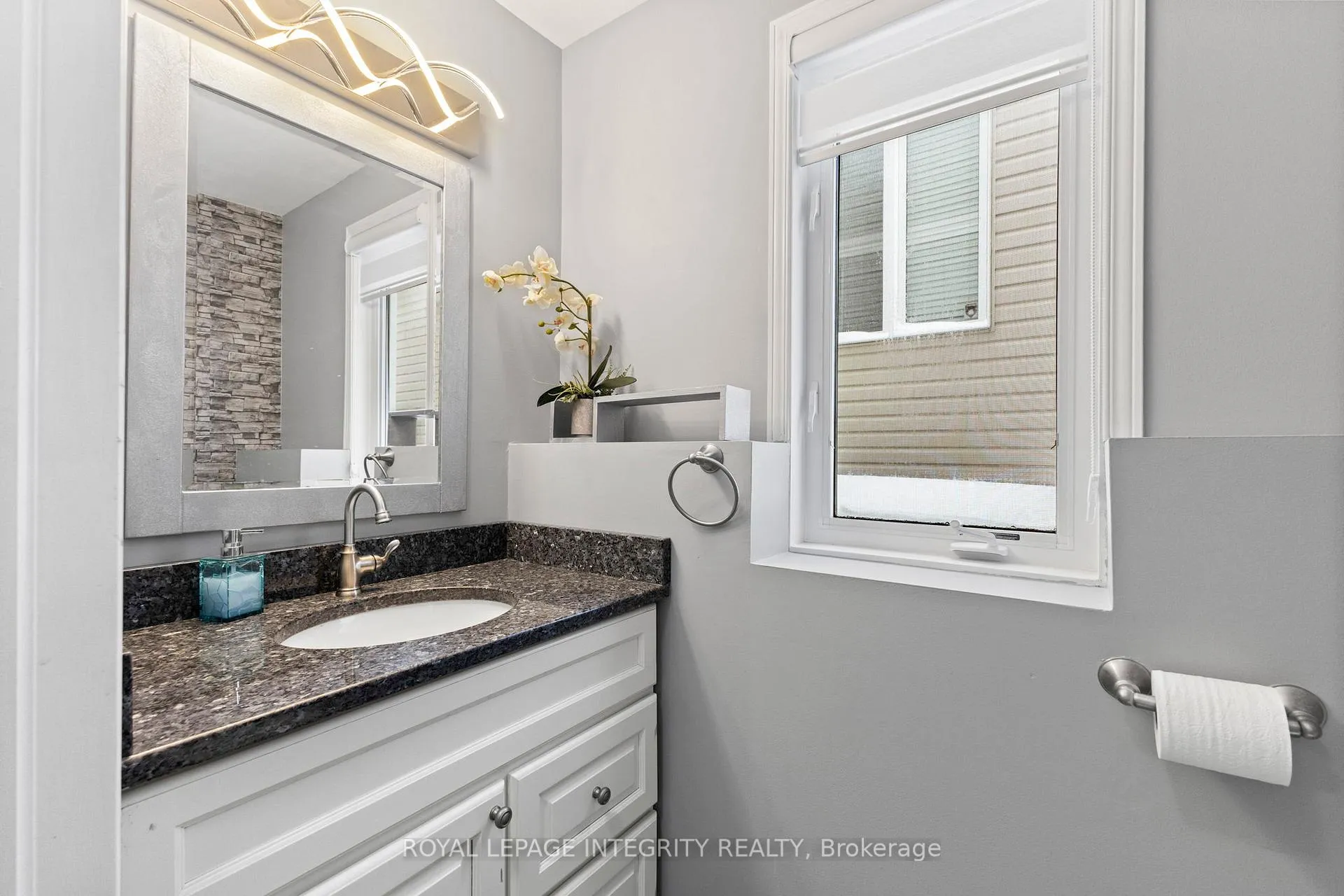 Photo 29 of 2421 Glandriel Crescent, Ottawa, Springridge/East Village — HOMEH