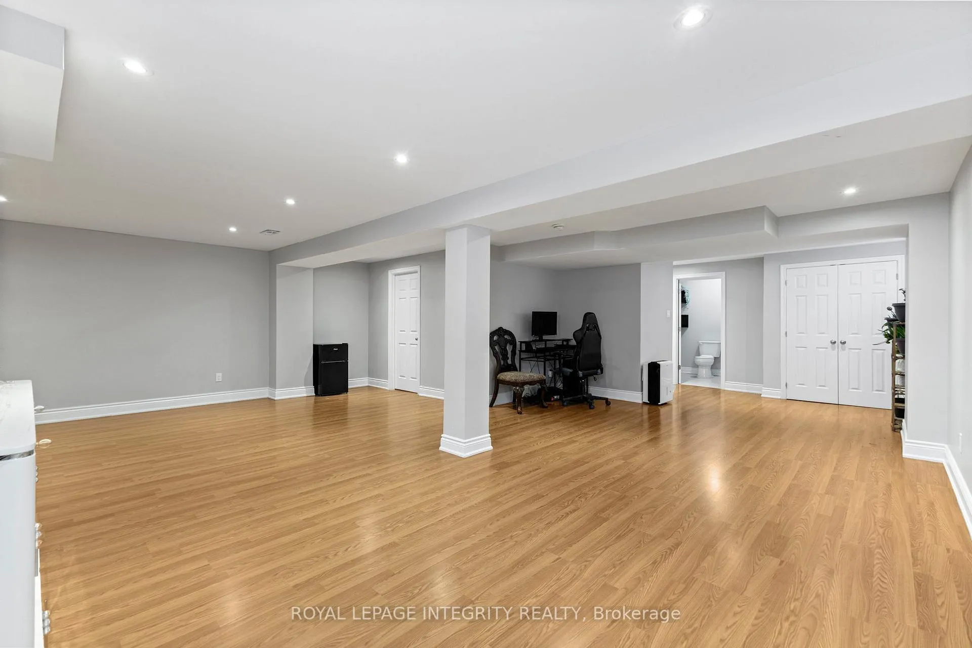 Photo 32 of 2421 Glandriel Crescent, Ottawa, Springridge/East Village — HOMEH