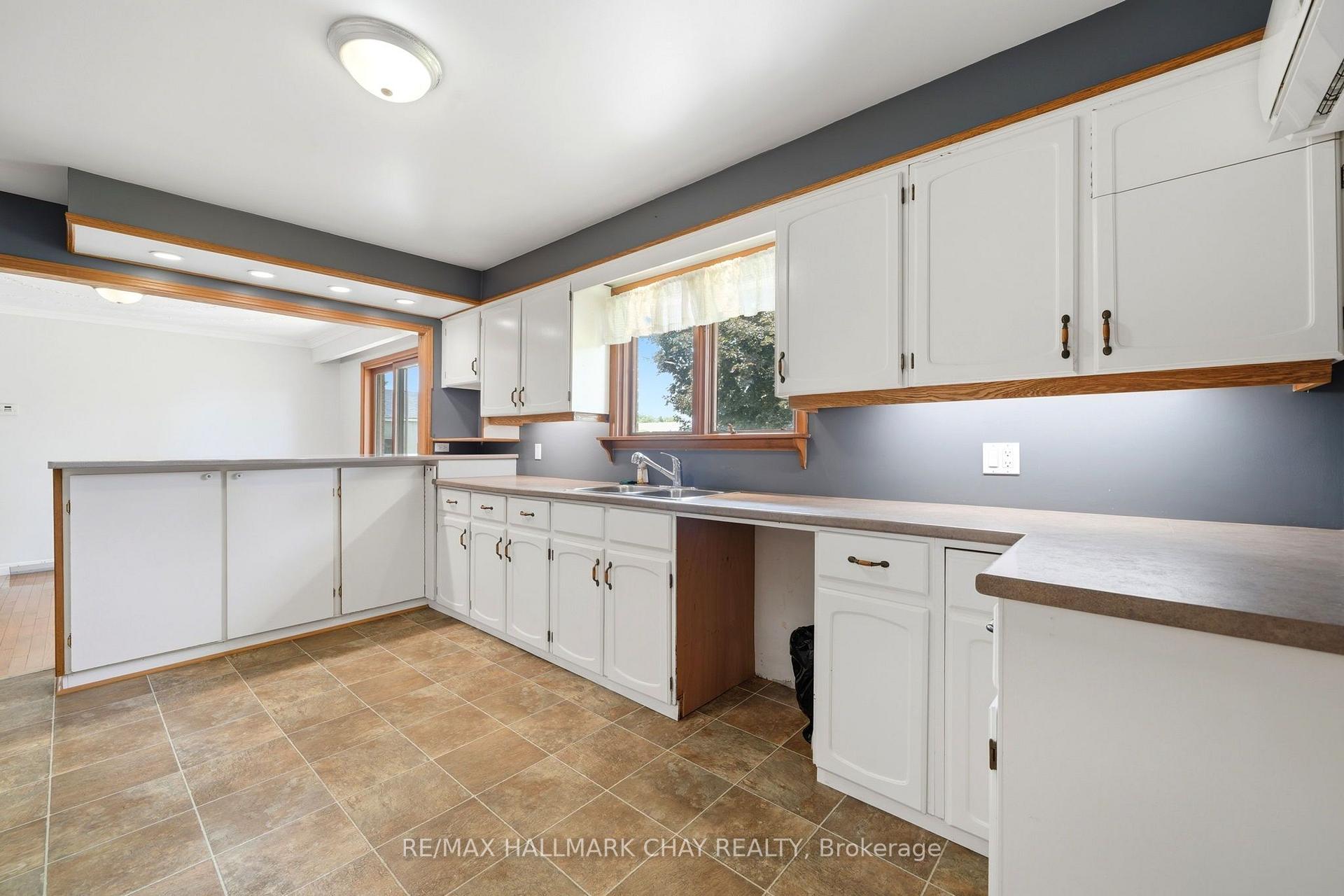 Photo 14 of 14 Douglas Drive, New Tecumseth, Alliston — HOMEH