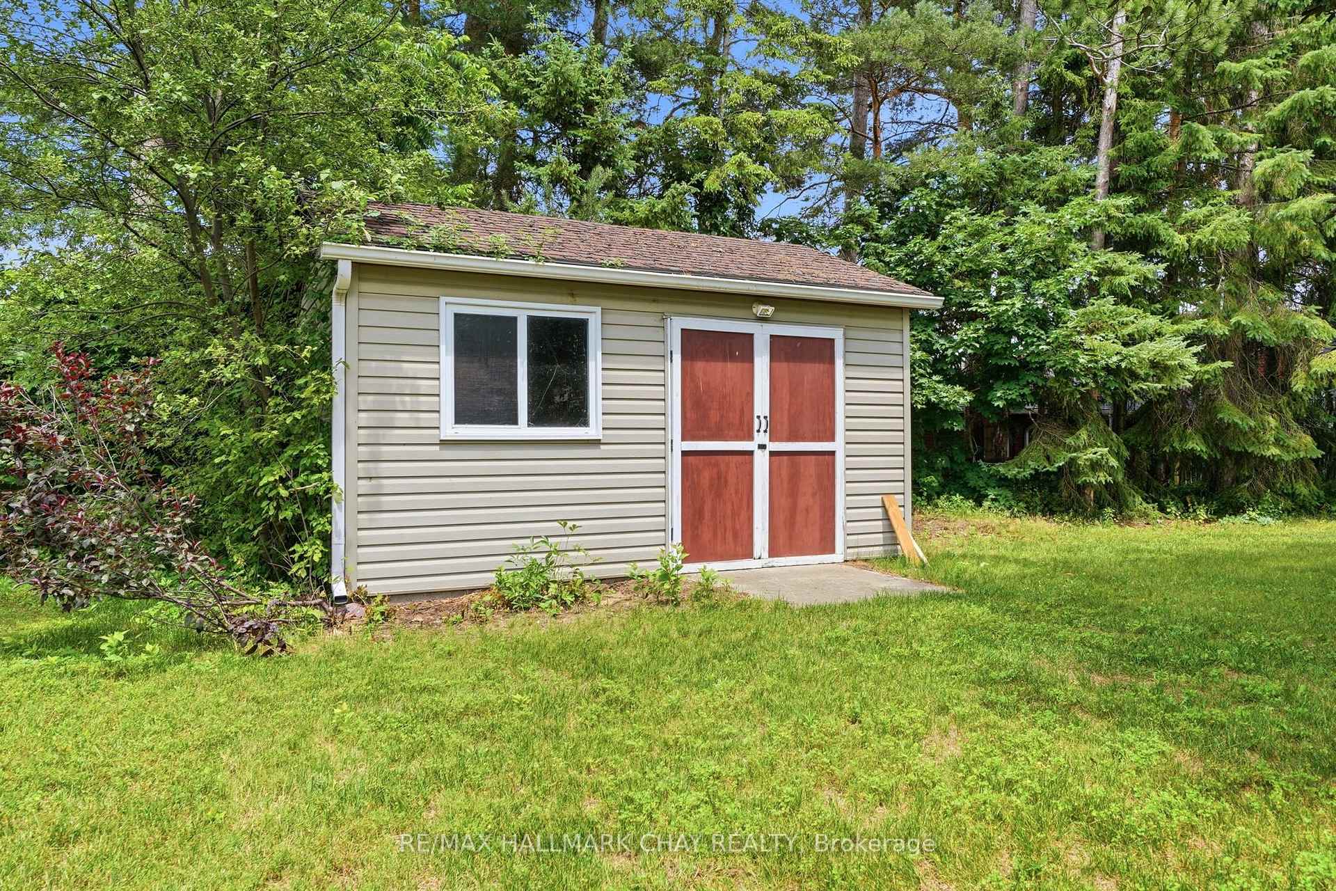 Photo 38 of 14 Douglas Drive, New Tecumseth, Alliston — HOMEH