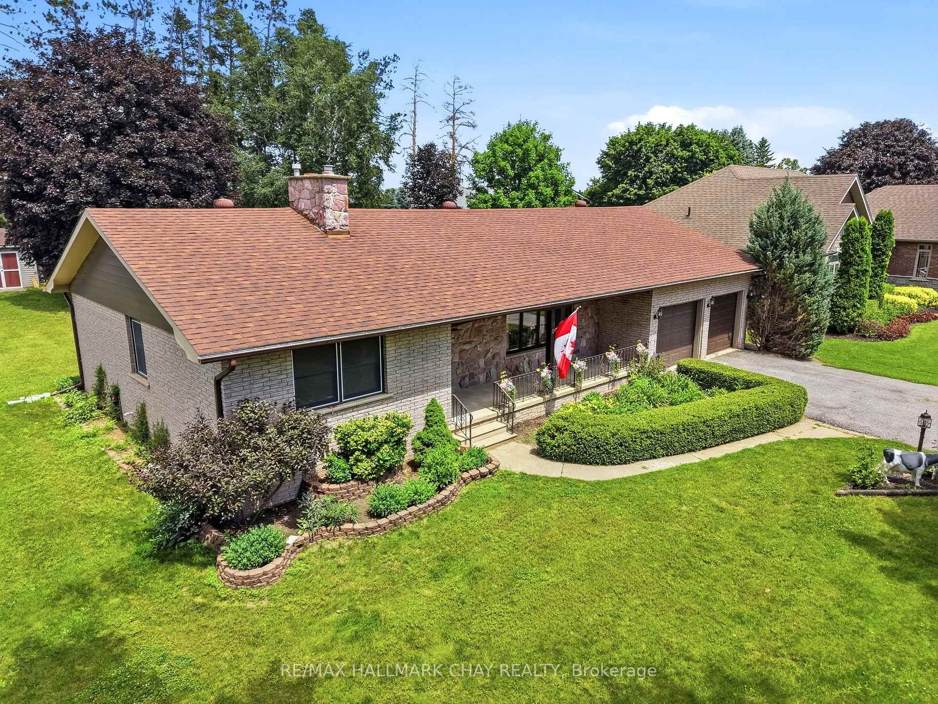 Photo 42 of 14 Douglas Drive, New Tecumseth, Alliston — HOMEH