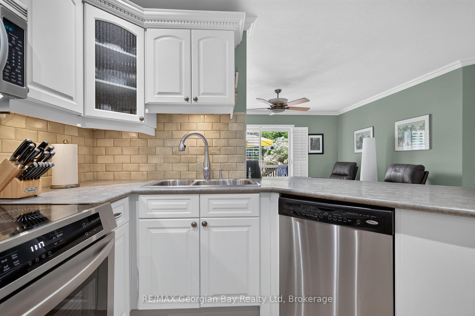Photo 12 of 90 Burke Street, Penetanguishene — HOMEH